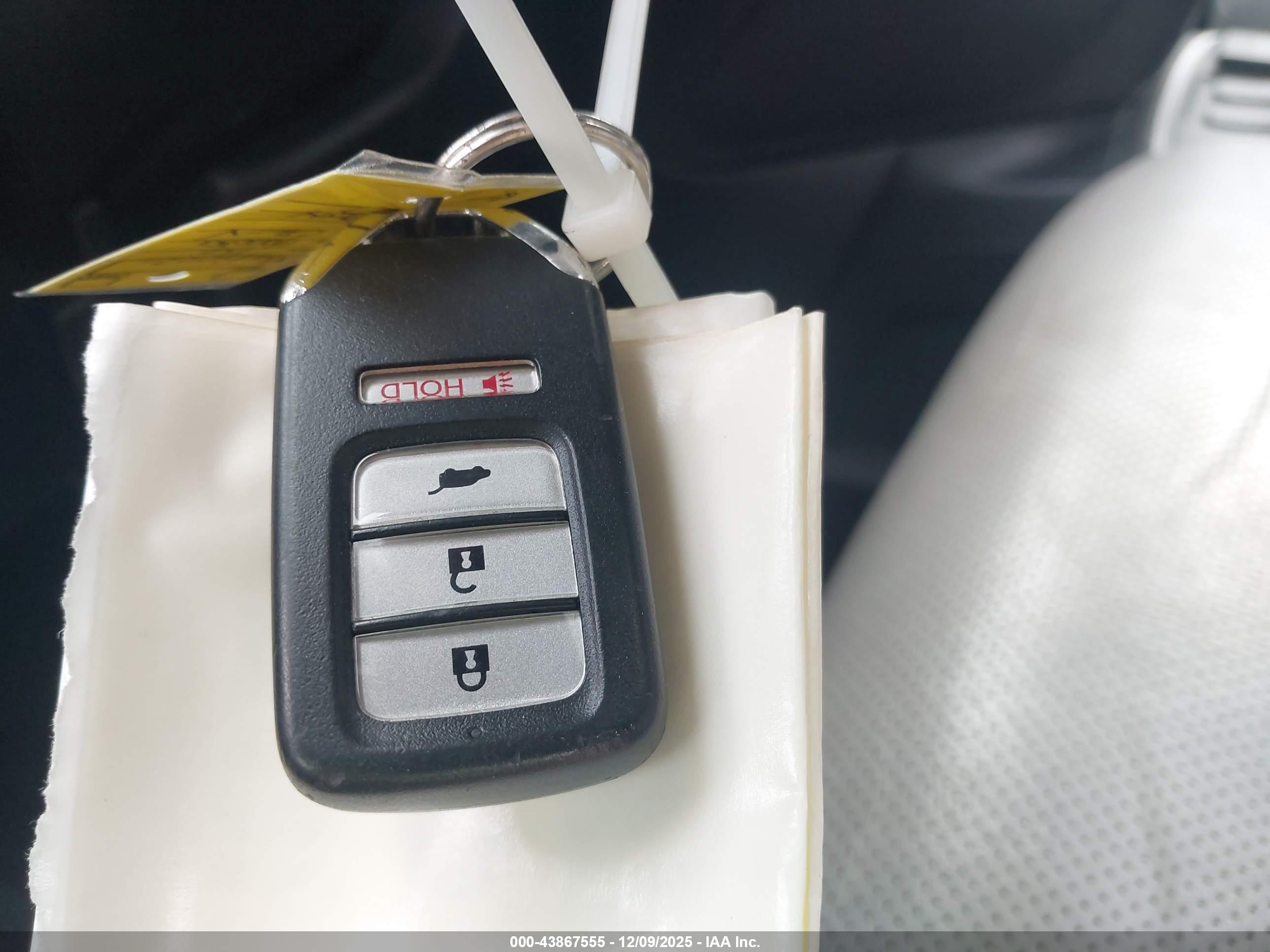 HONDA CR-V image 11