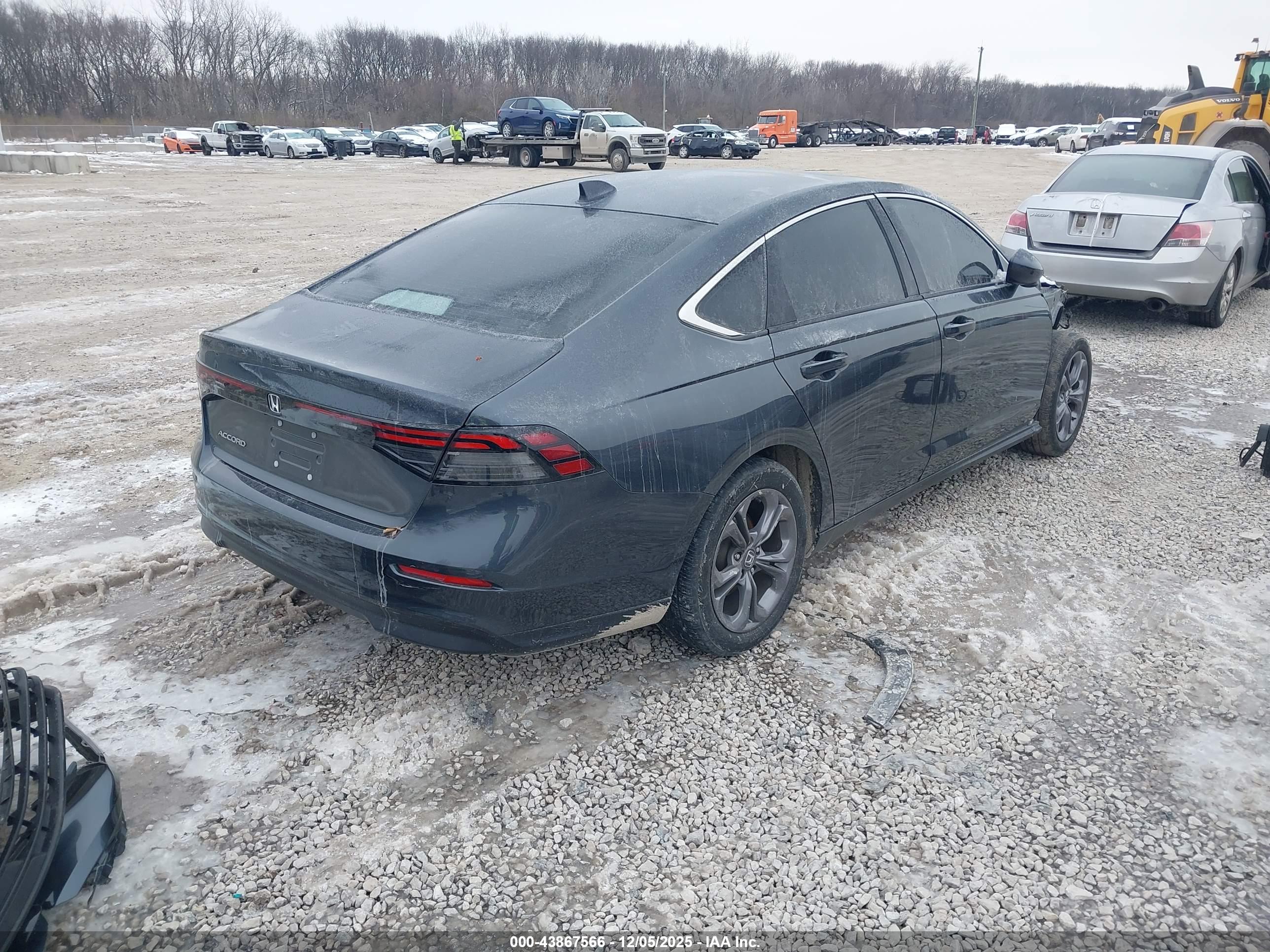 HONDA ACCORD image 4