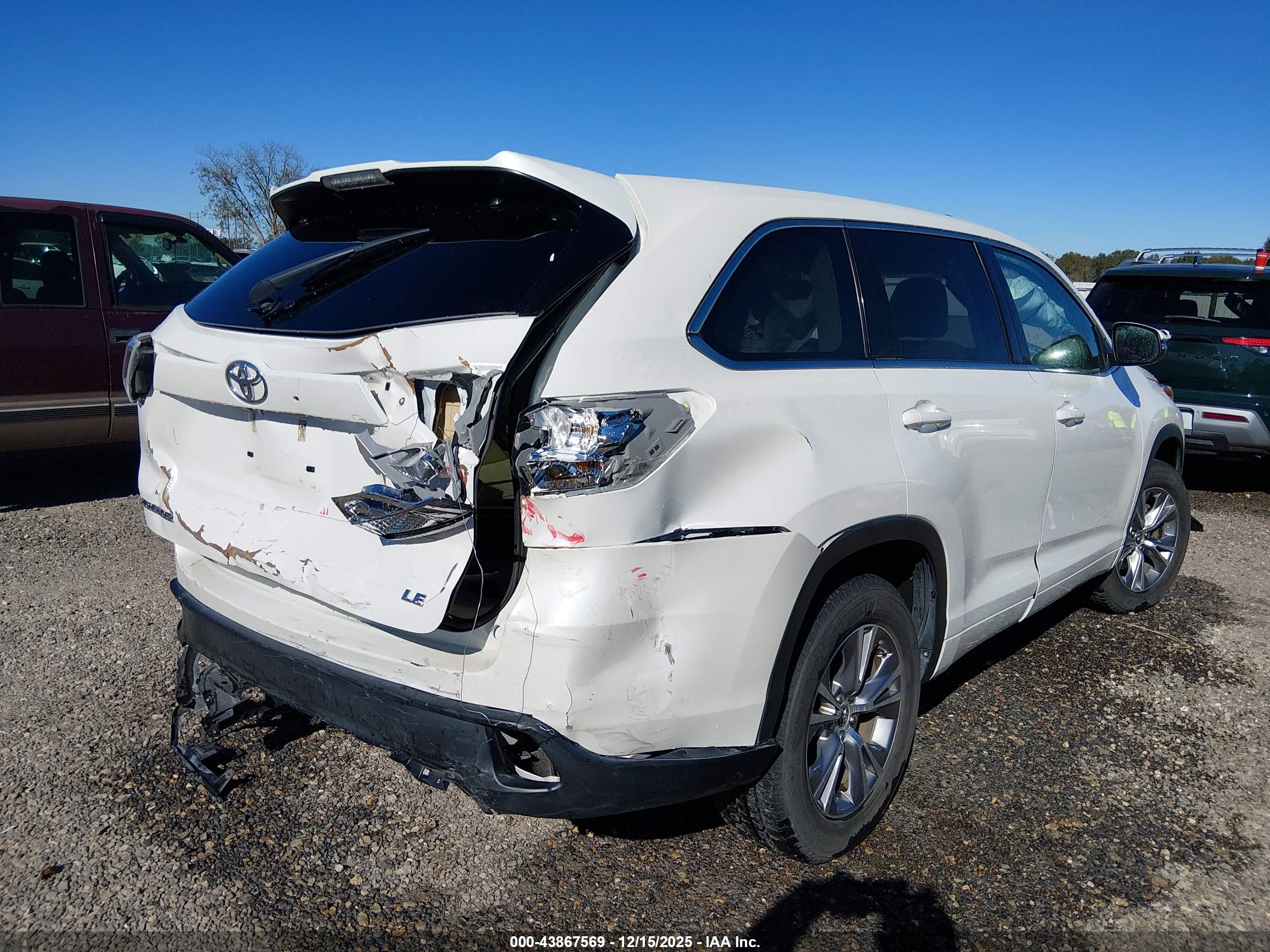 TOYOTA HIGHLANDER image 6