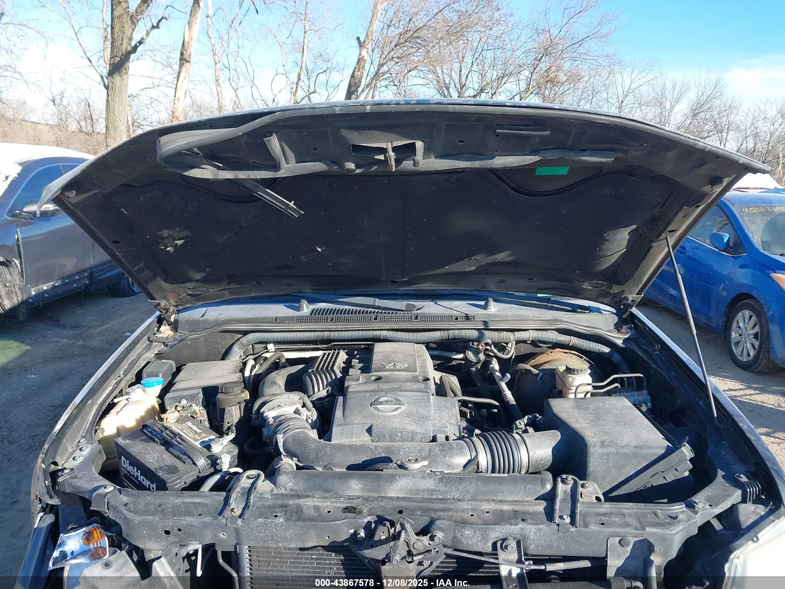 NISSAN PATHFINDER image 10
