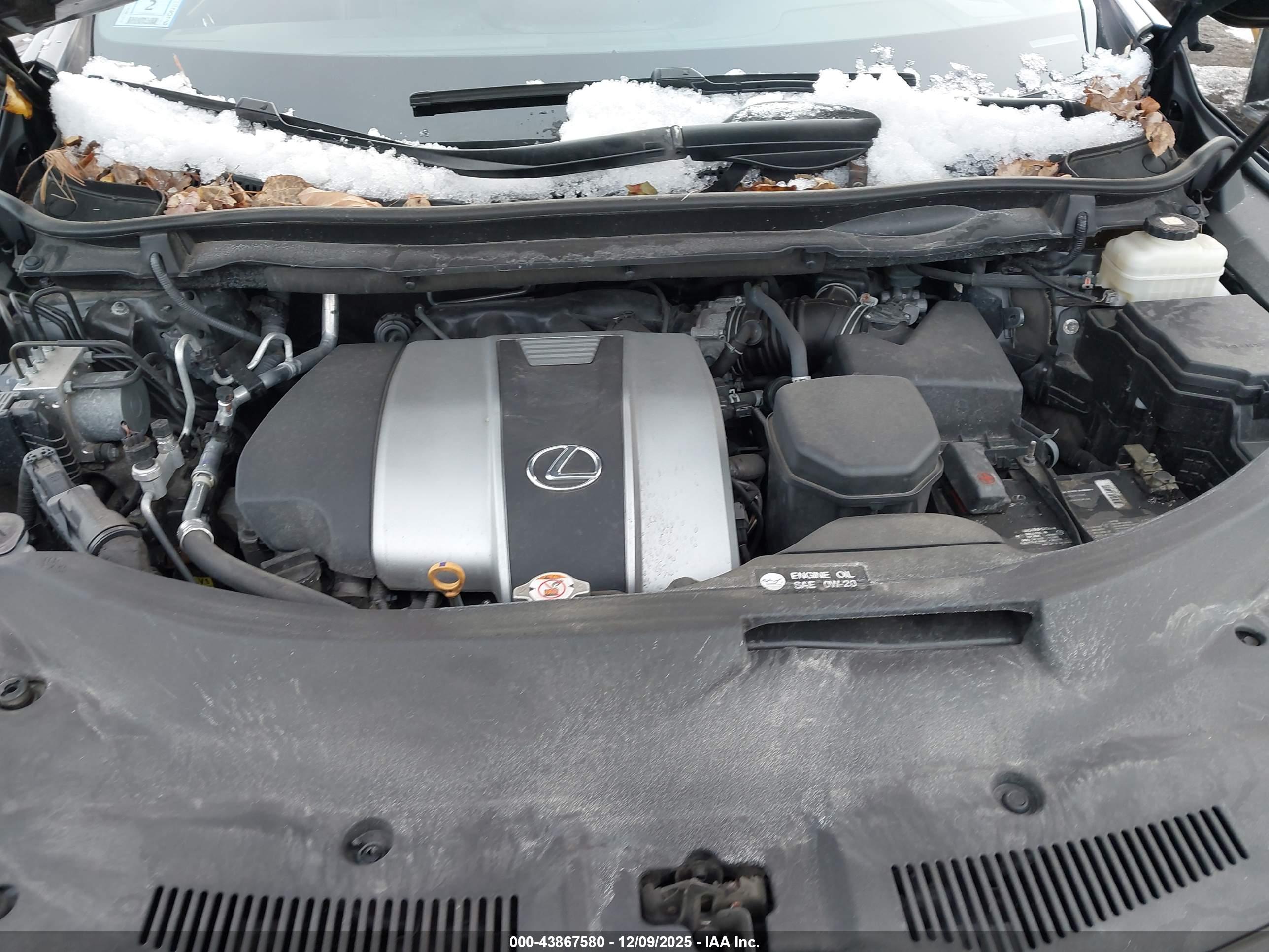 LEXUS RX image 10