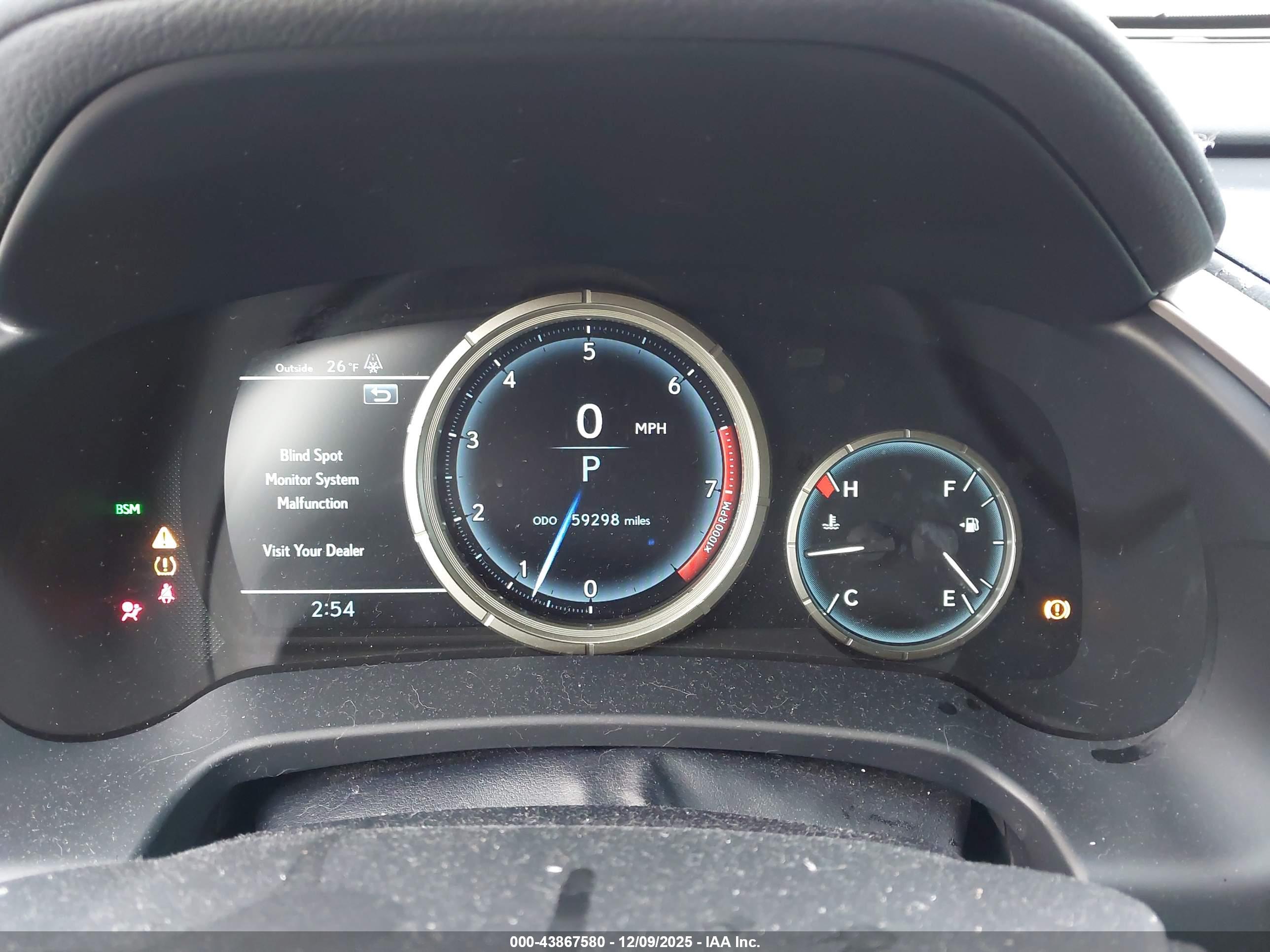 LEXUS RX image 7