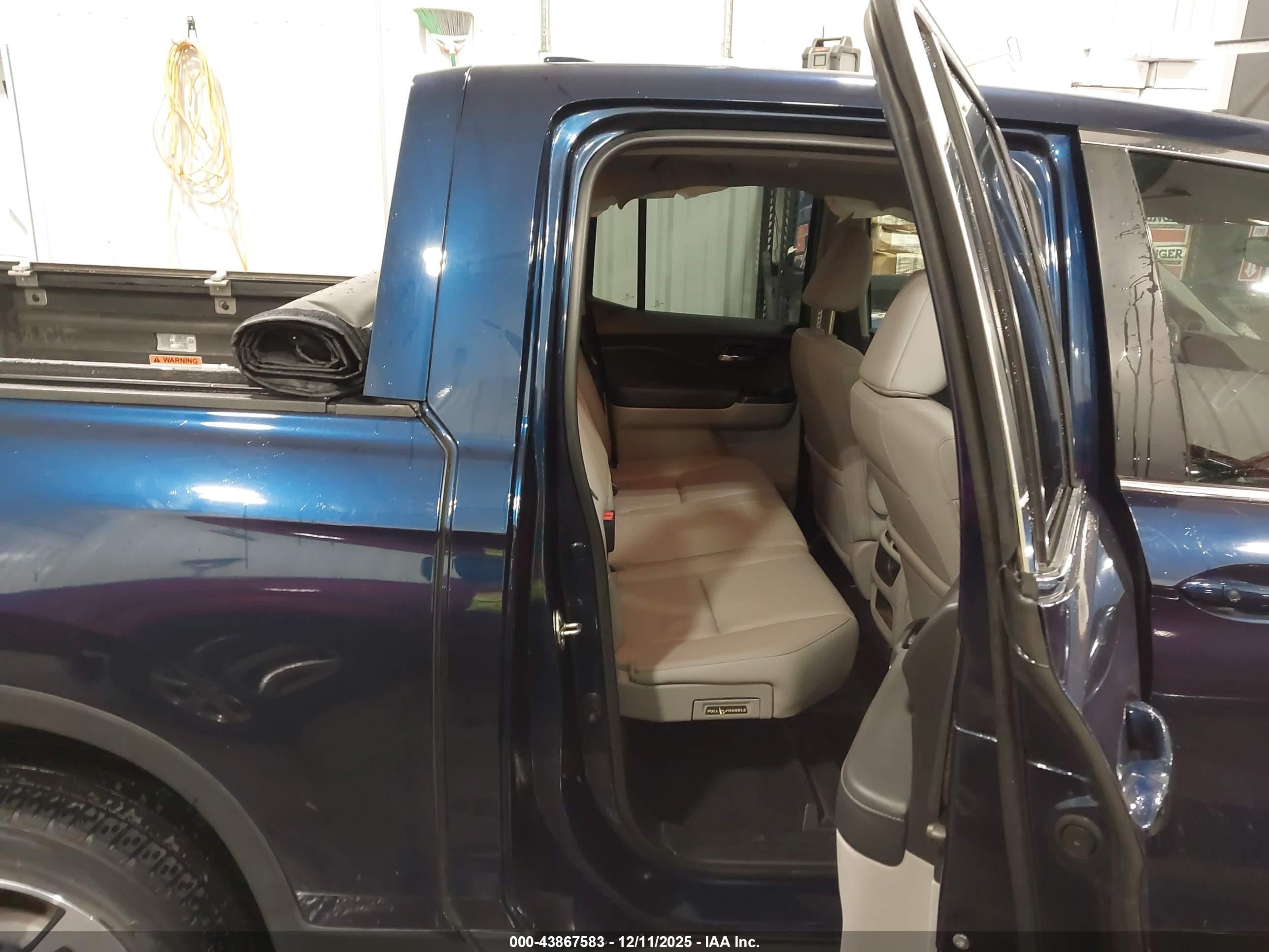 HONDA RIDGELINE image 8