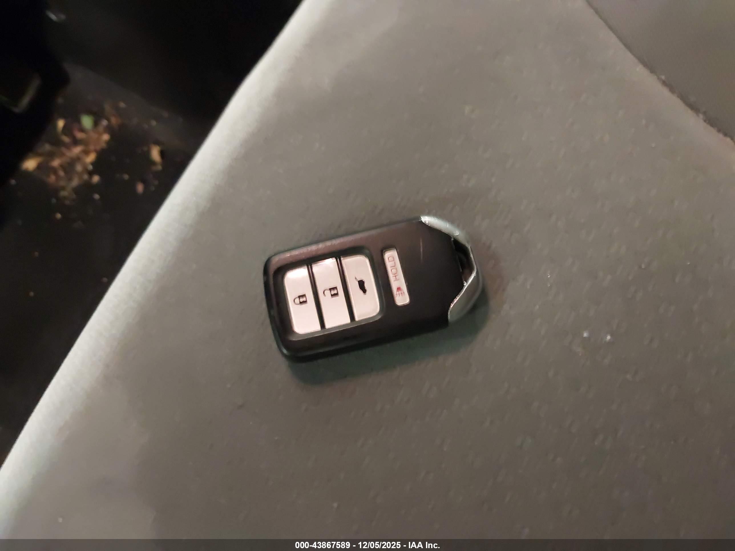 HONDA CR-V image 11