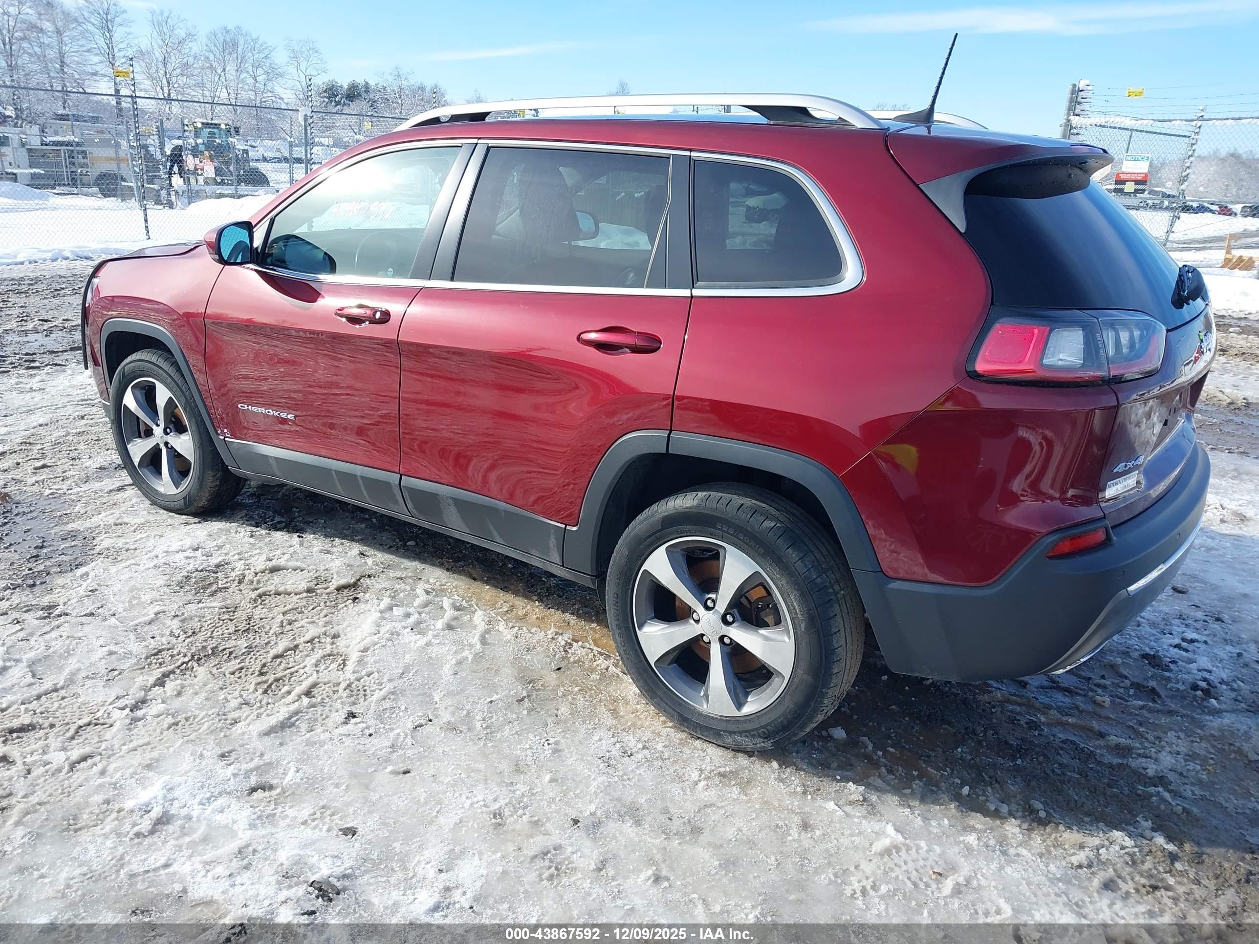 JEEP CHEROKEE image 3