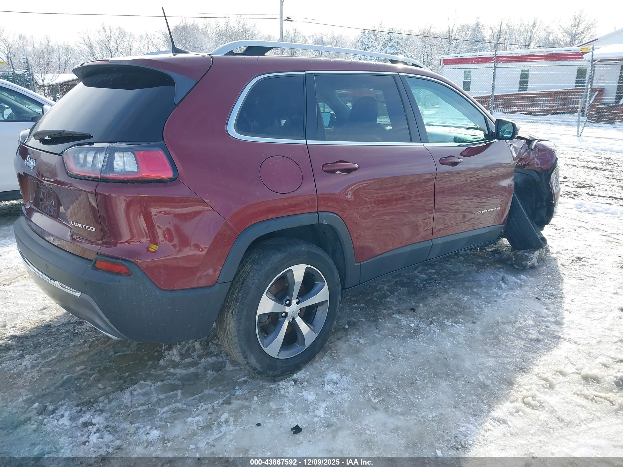 JEEP CHEROKEE image 4