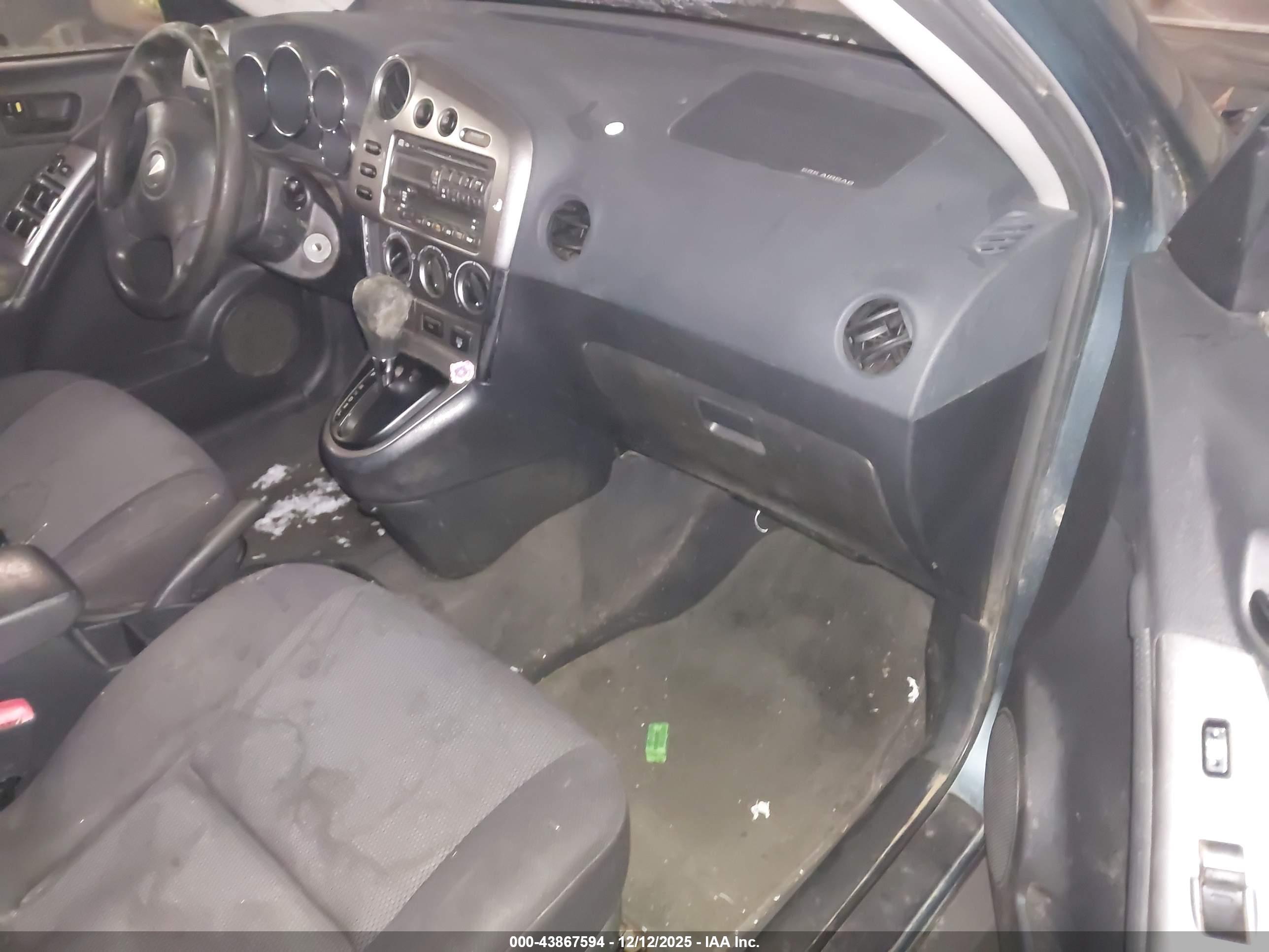PONTIAC VIBE image 5