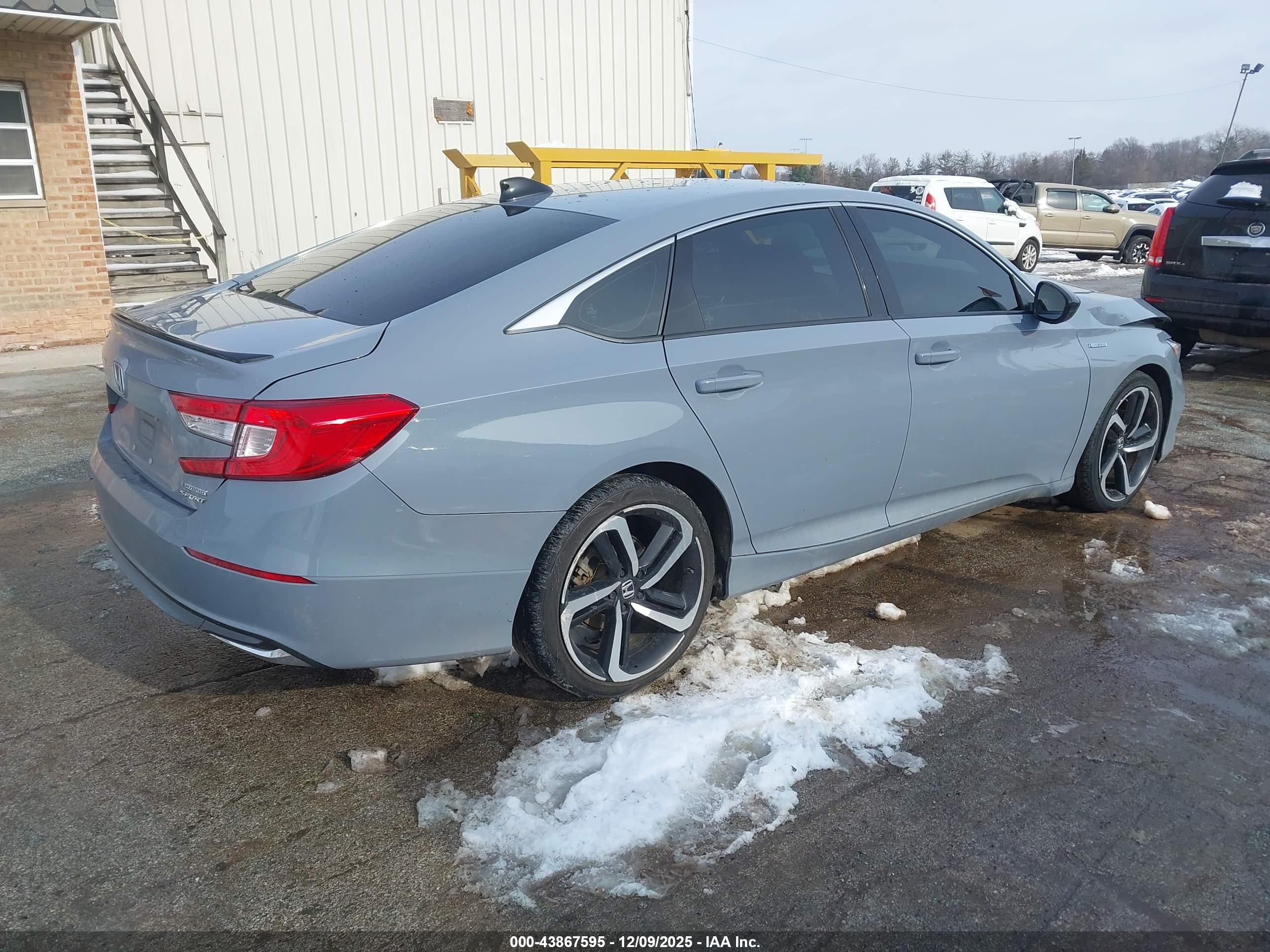 HONDA ACCORD image 4