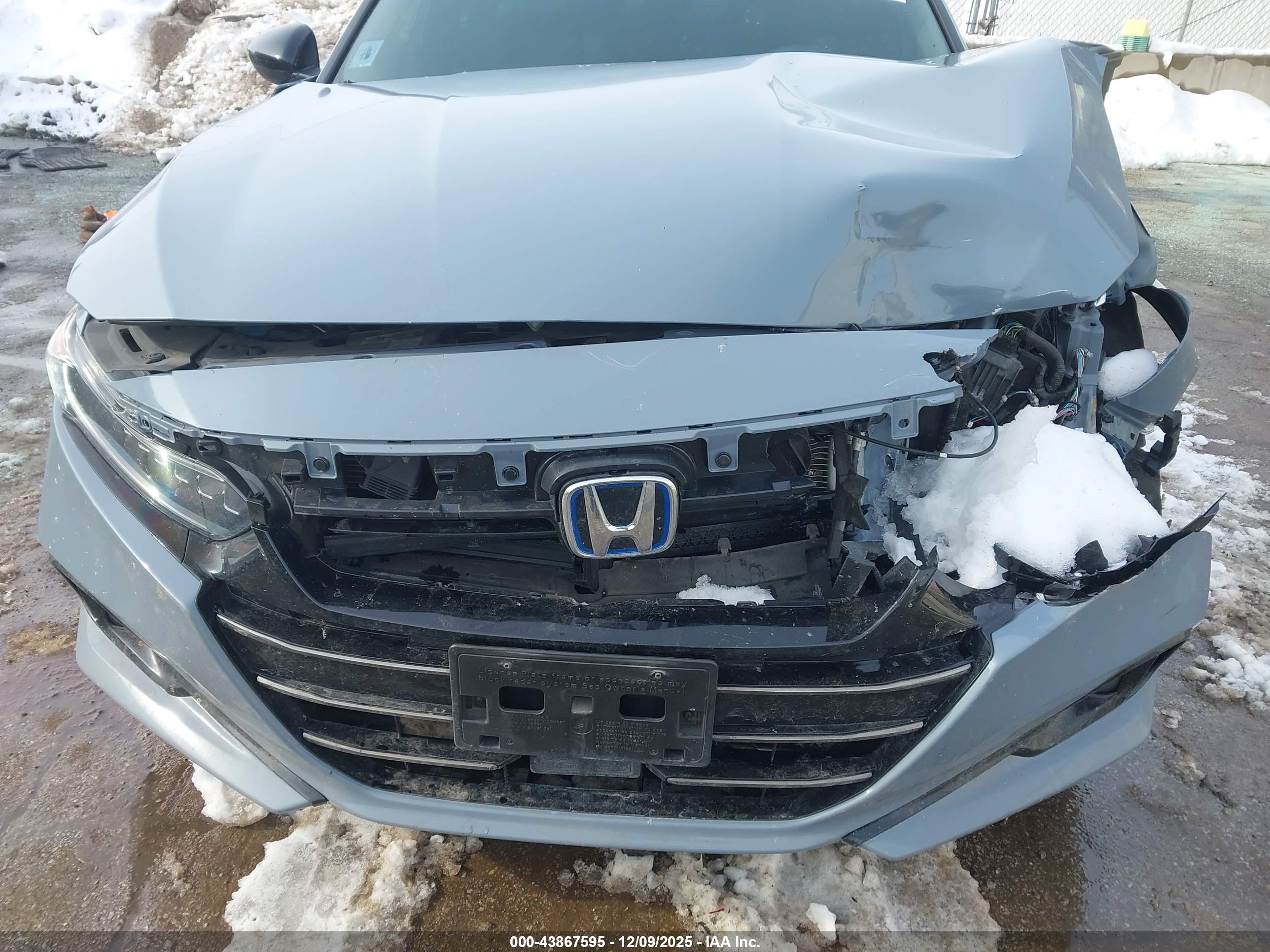 HONDA ACCORD image 6
