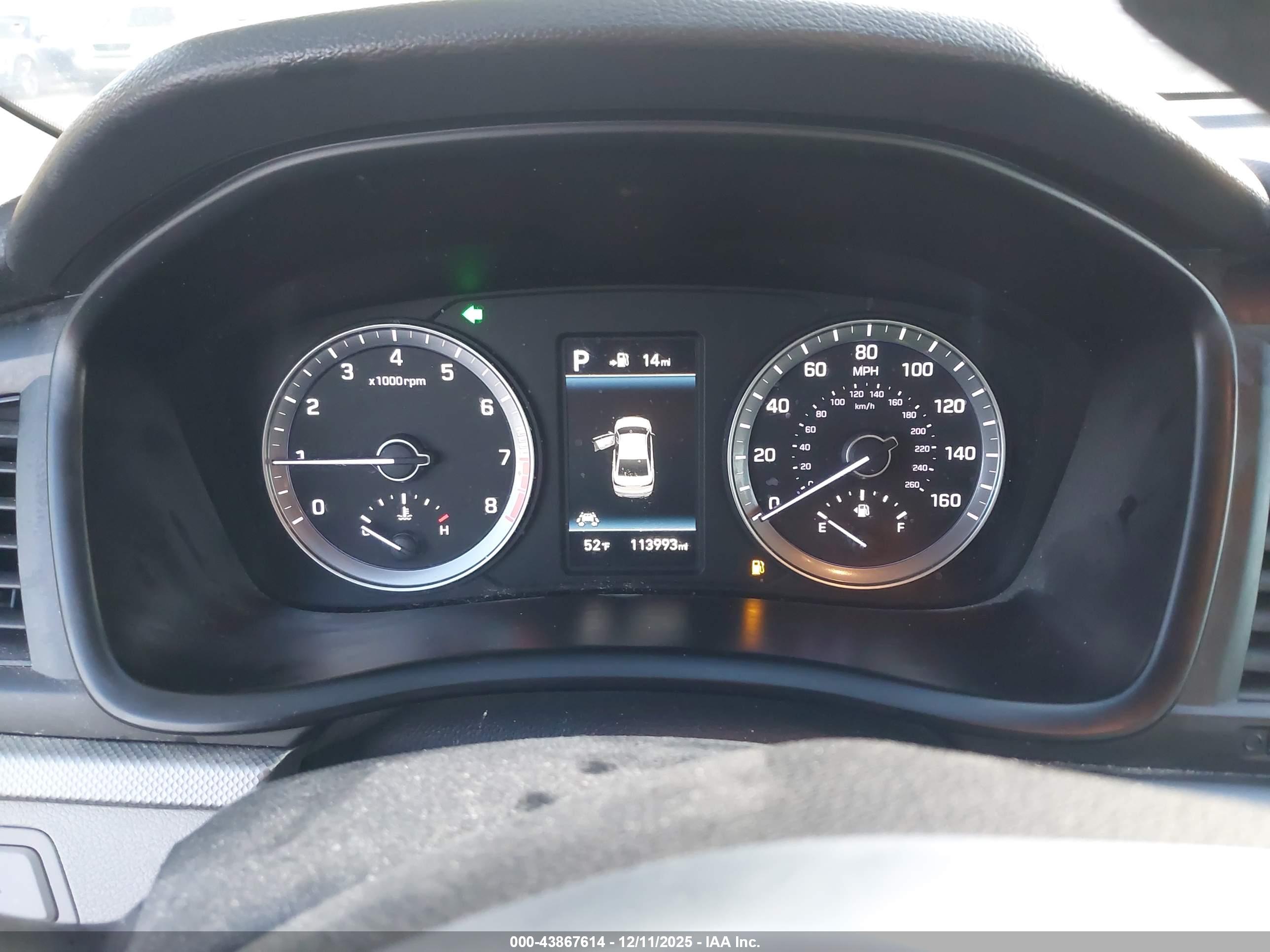 HYUNDAI SONATA image 7