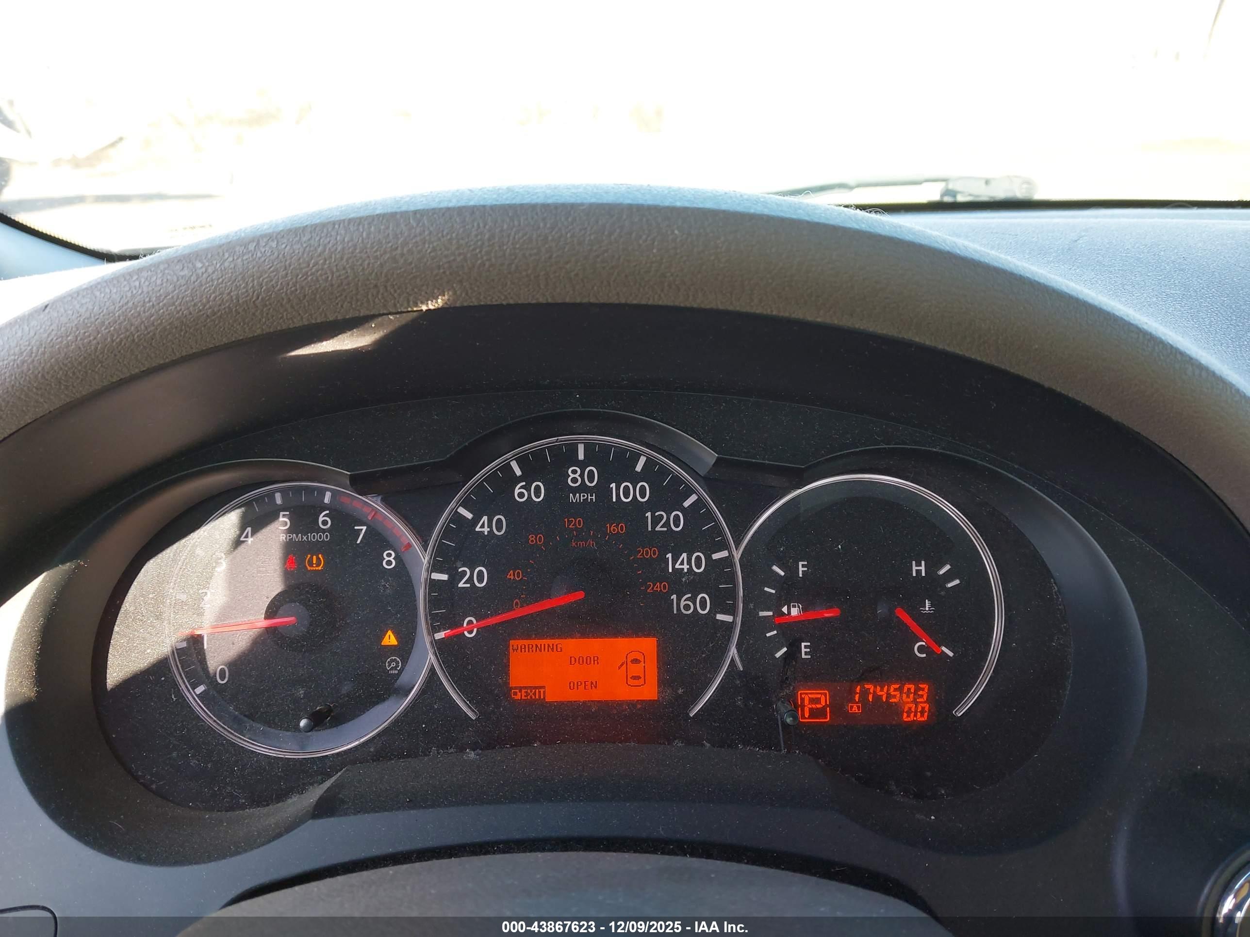NISSAN ALTIMA image 7