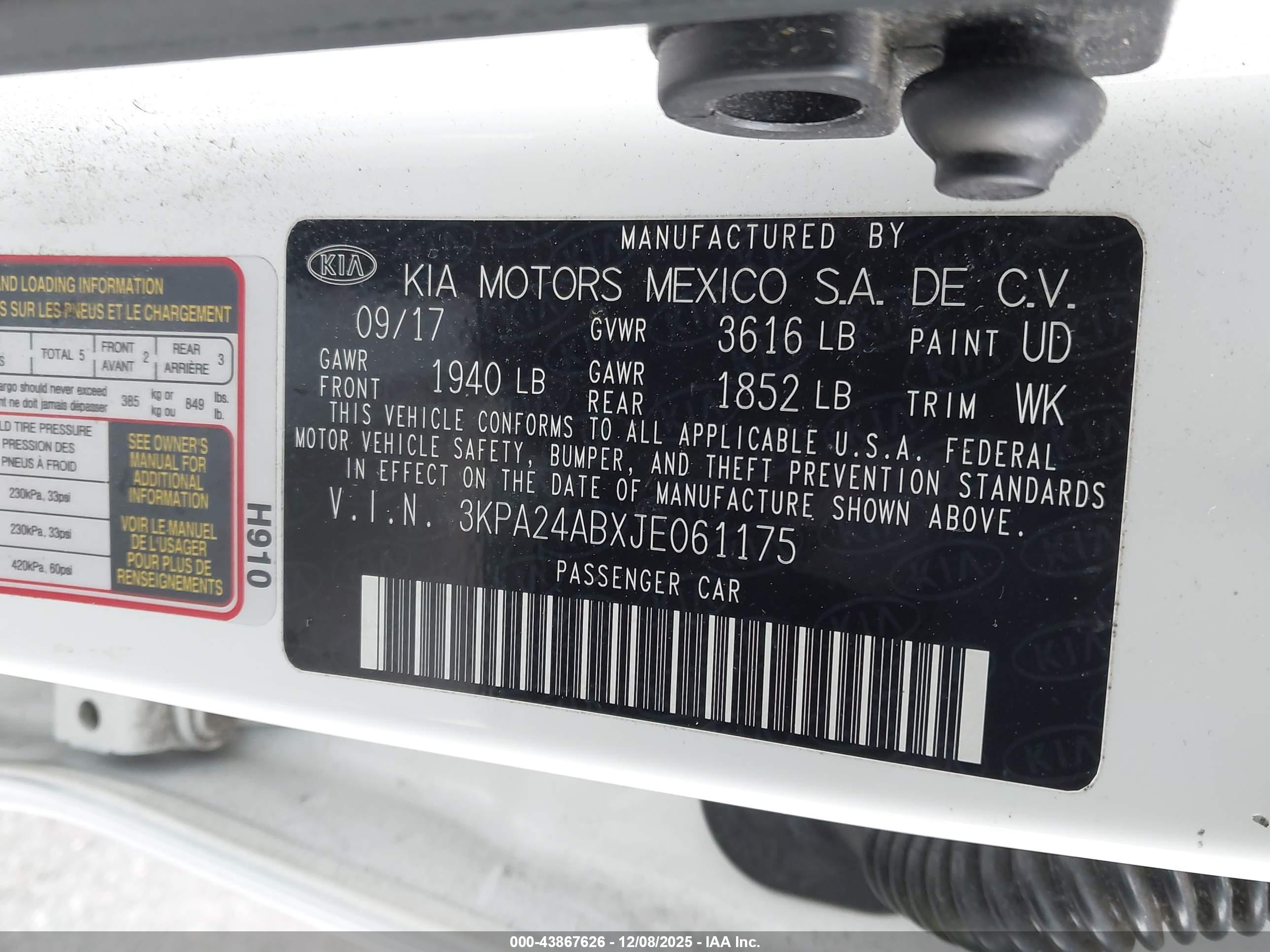KIA RIO image 9