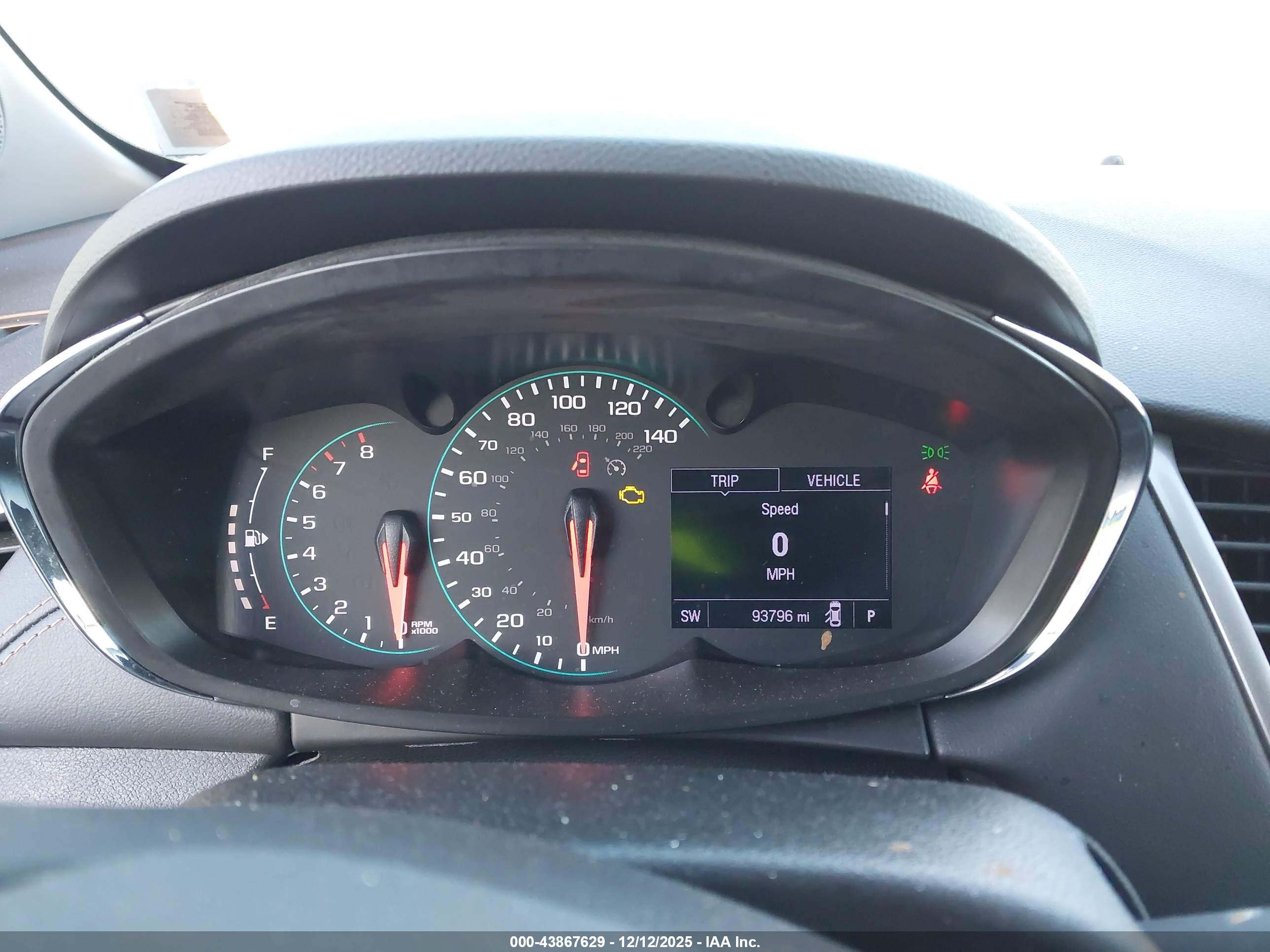 CHEVROLET TRAX image 7