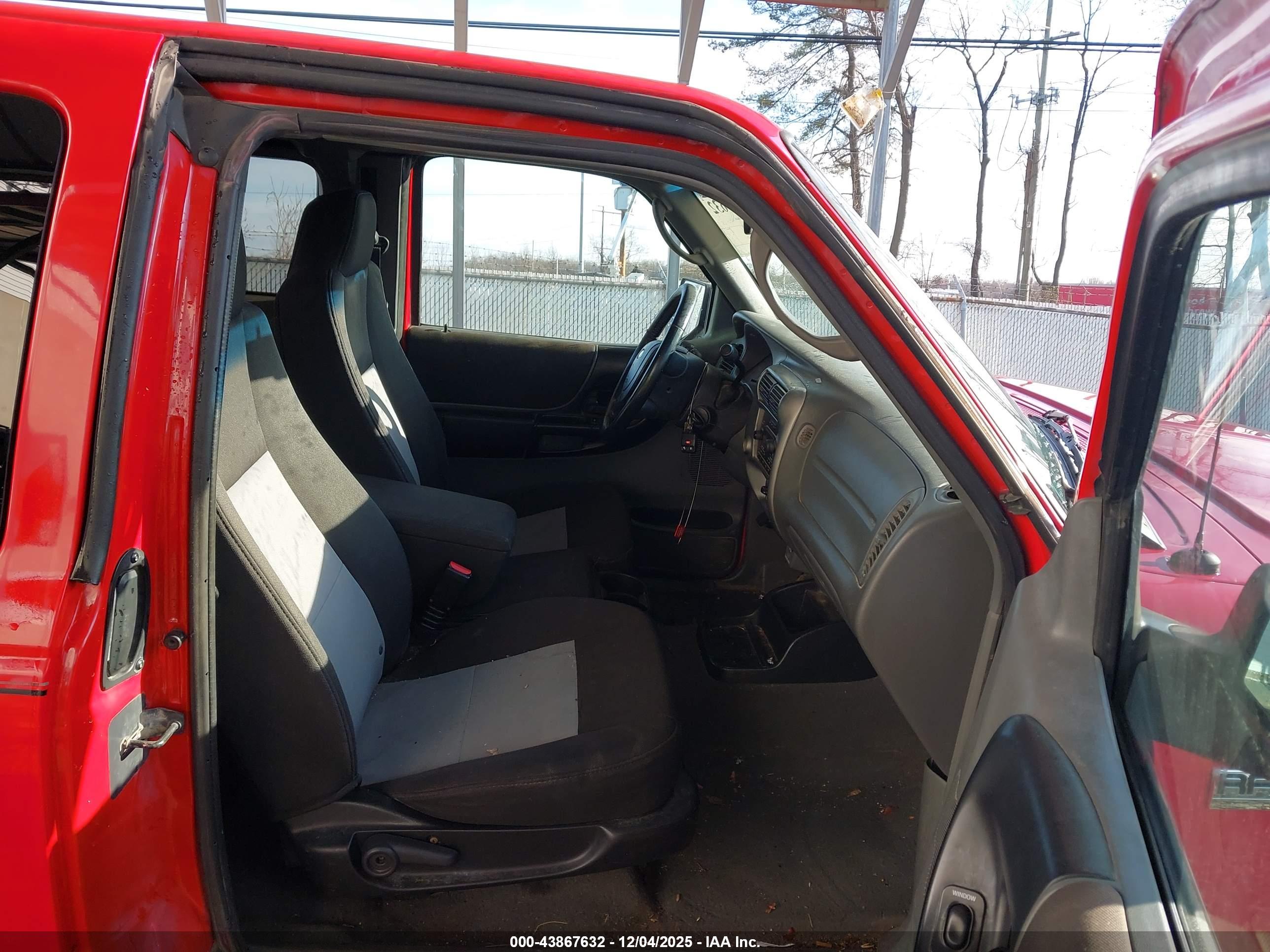 FORD RANGER image 5
