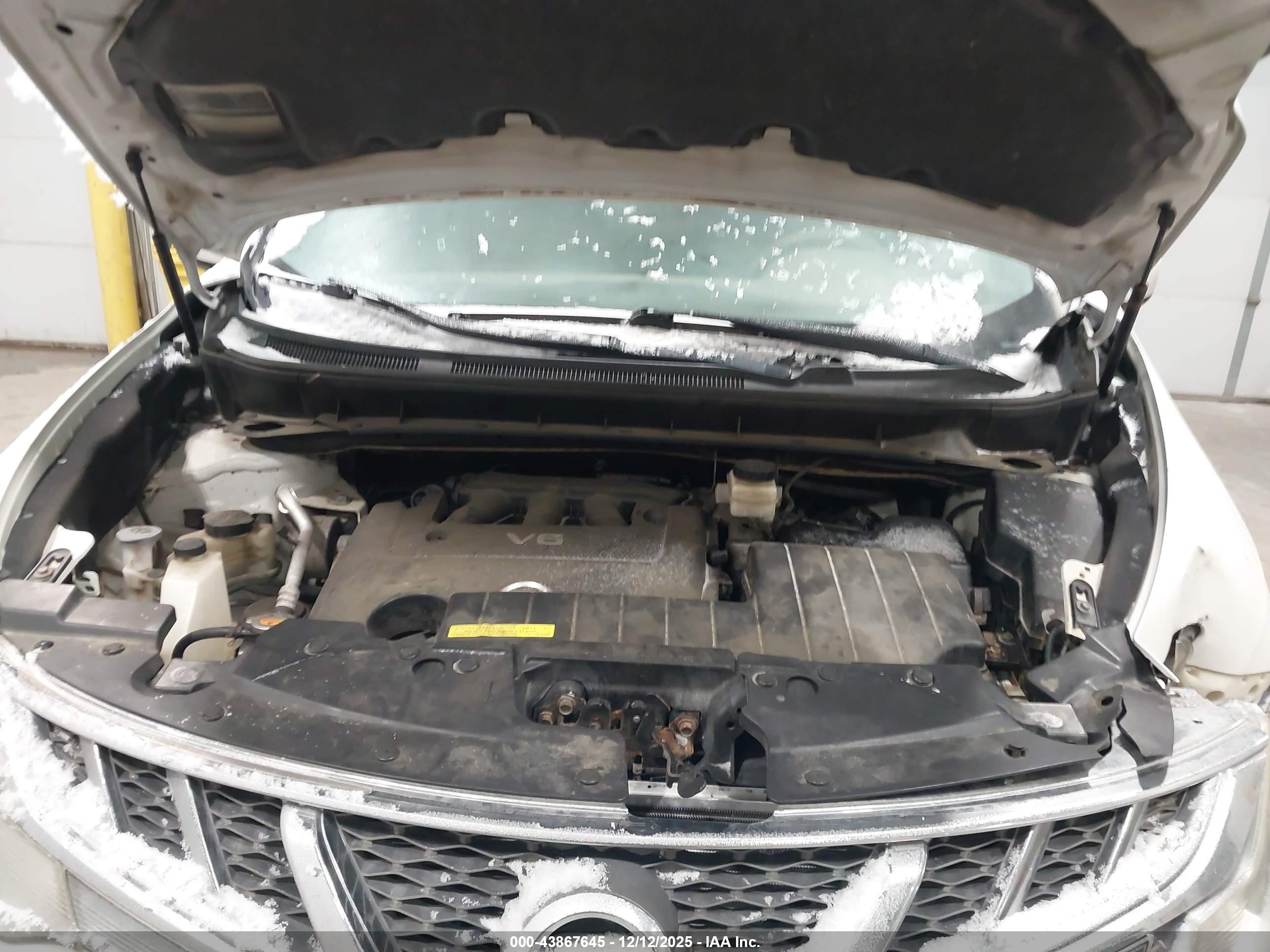 NISSAN MURANO image 10