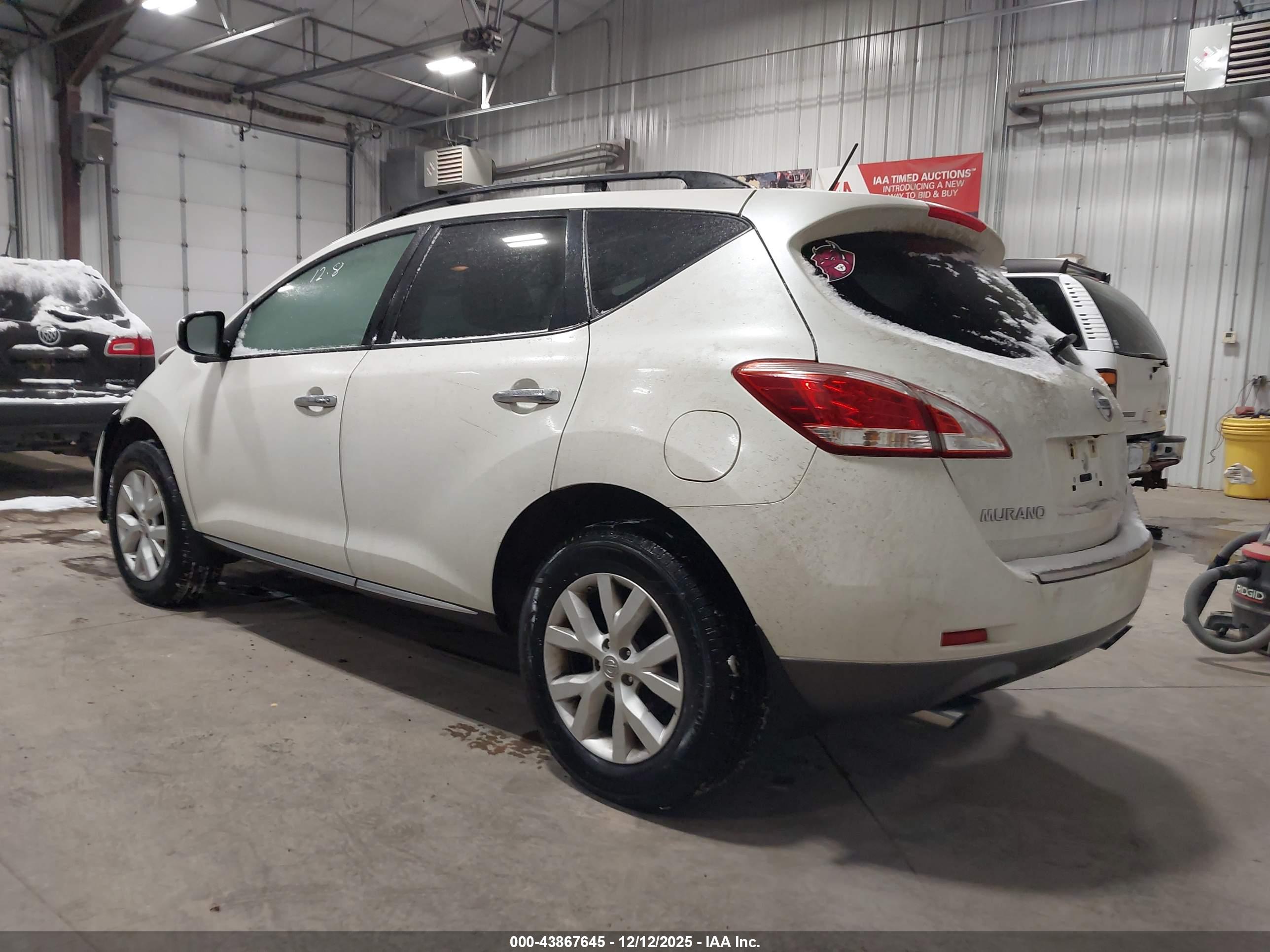 NISSAN MURANO image 3