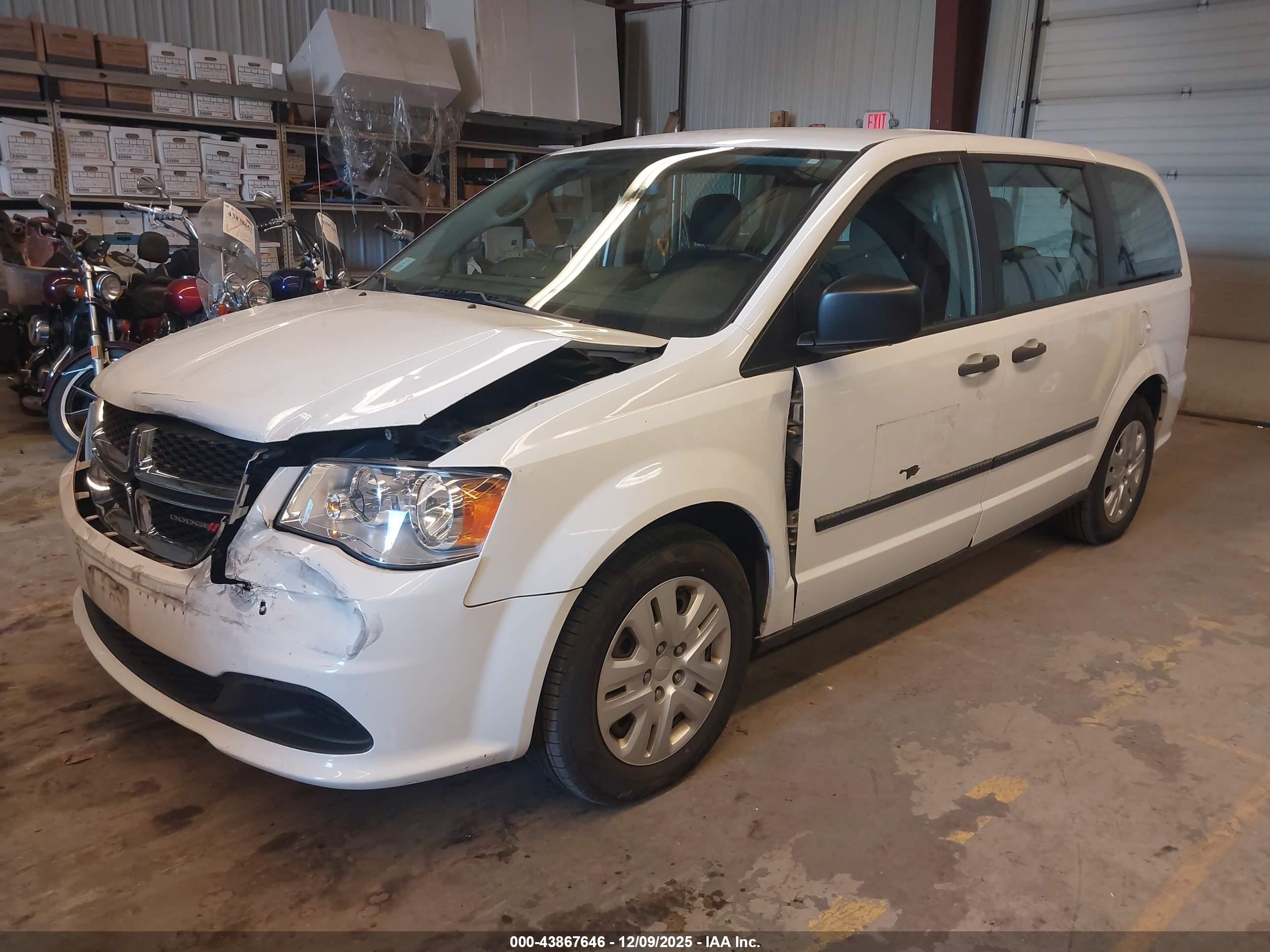 DODGE GRAND image 2