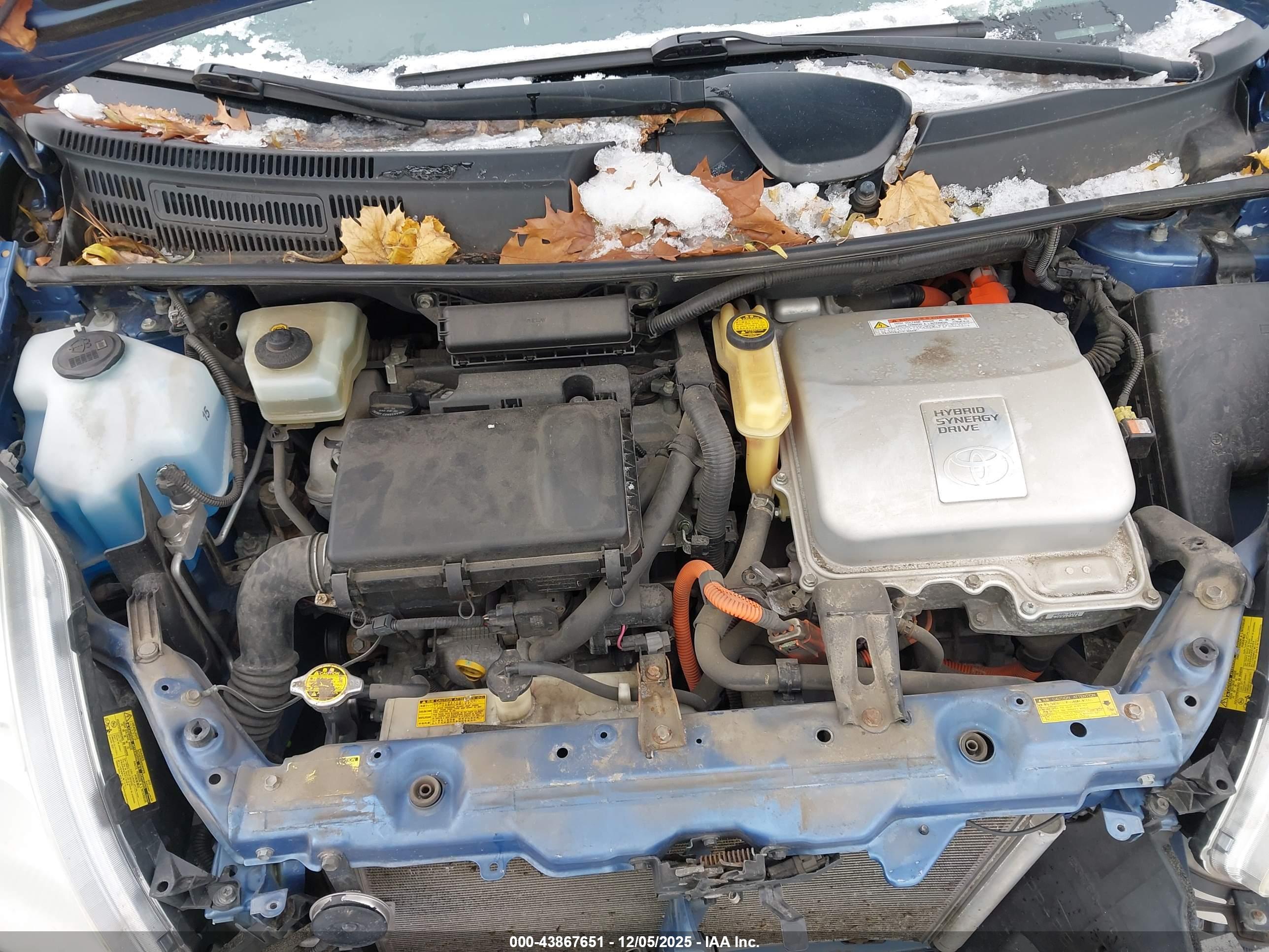 TOYOTA PRIUS image 10