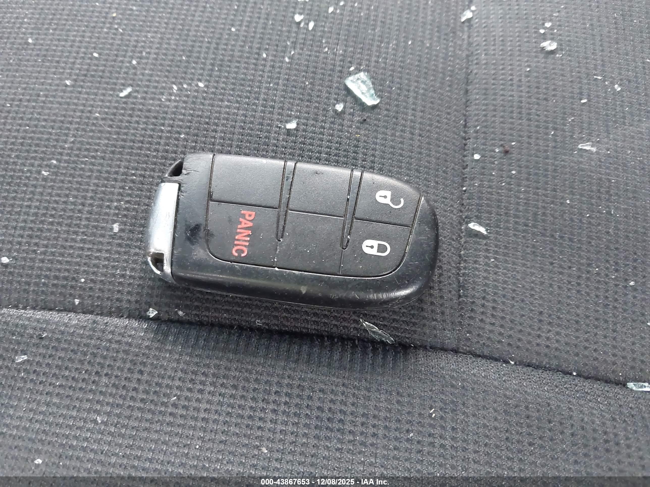 JEEP GRAND image 11