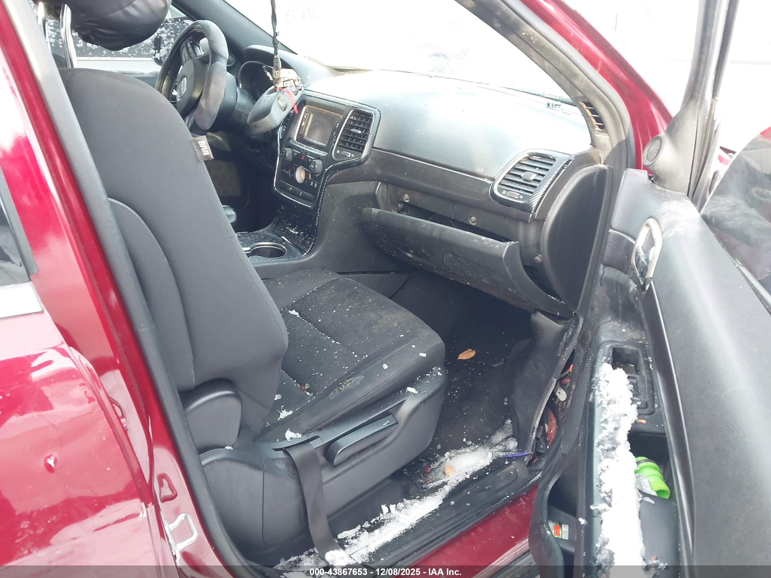 JEEP GRAND image 5