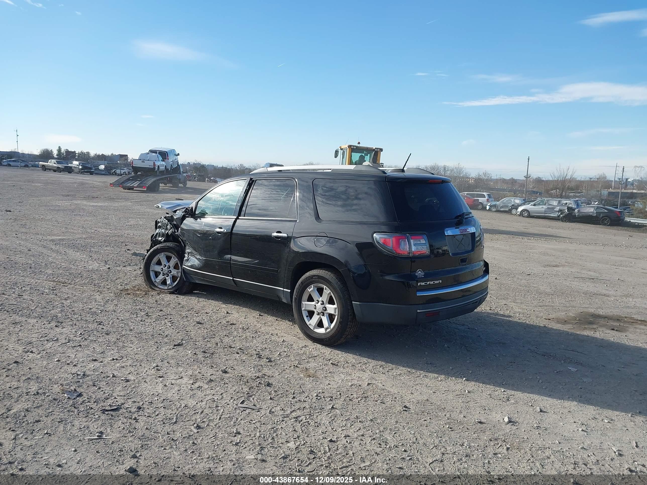 GMC ACADIA image 3