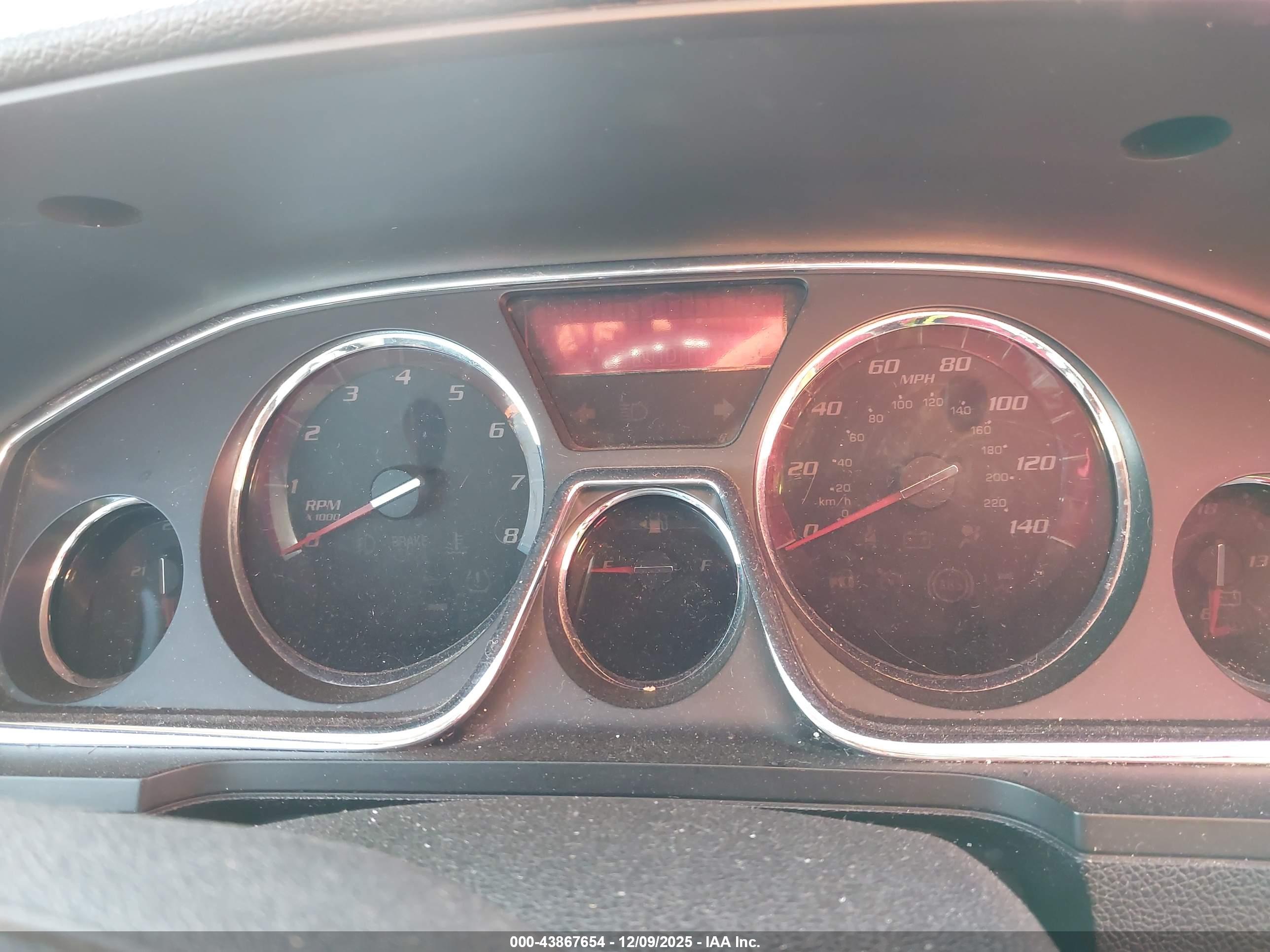 GMC ACADIA image 7
