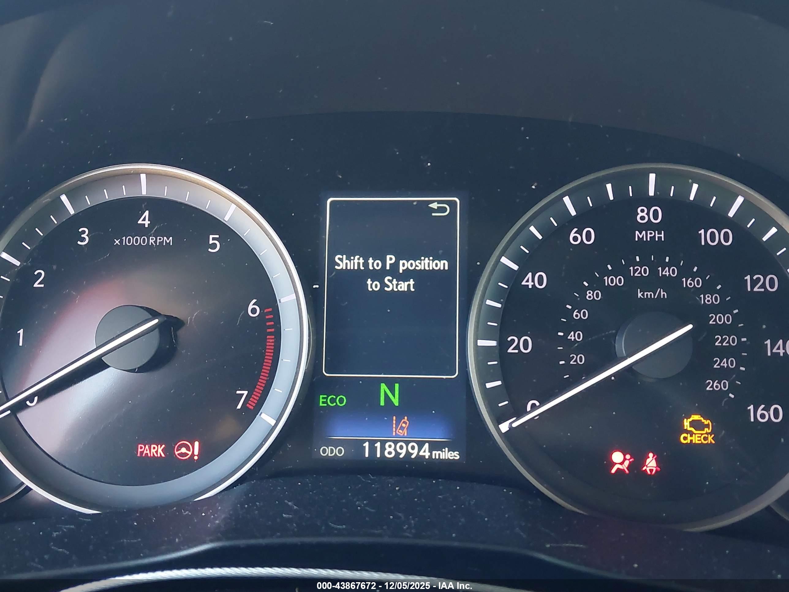 LEXUS ES image 7