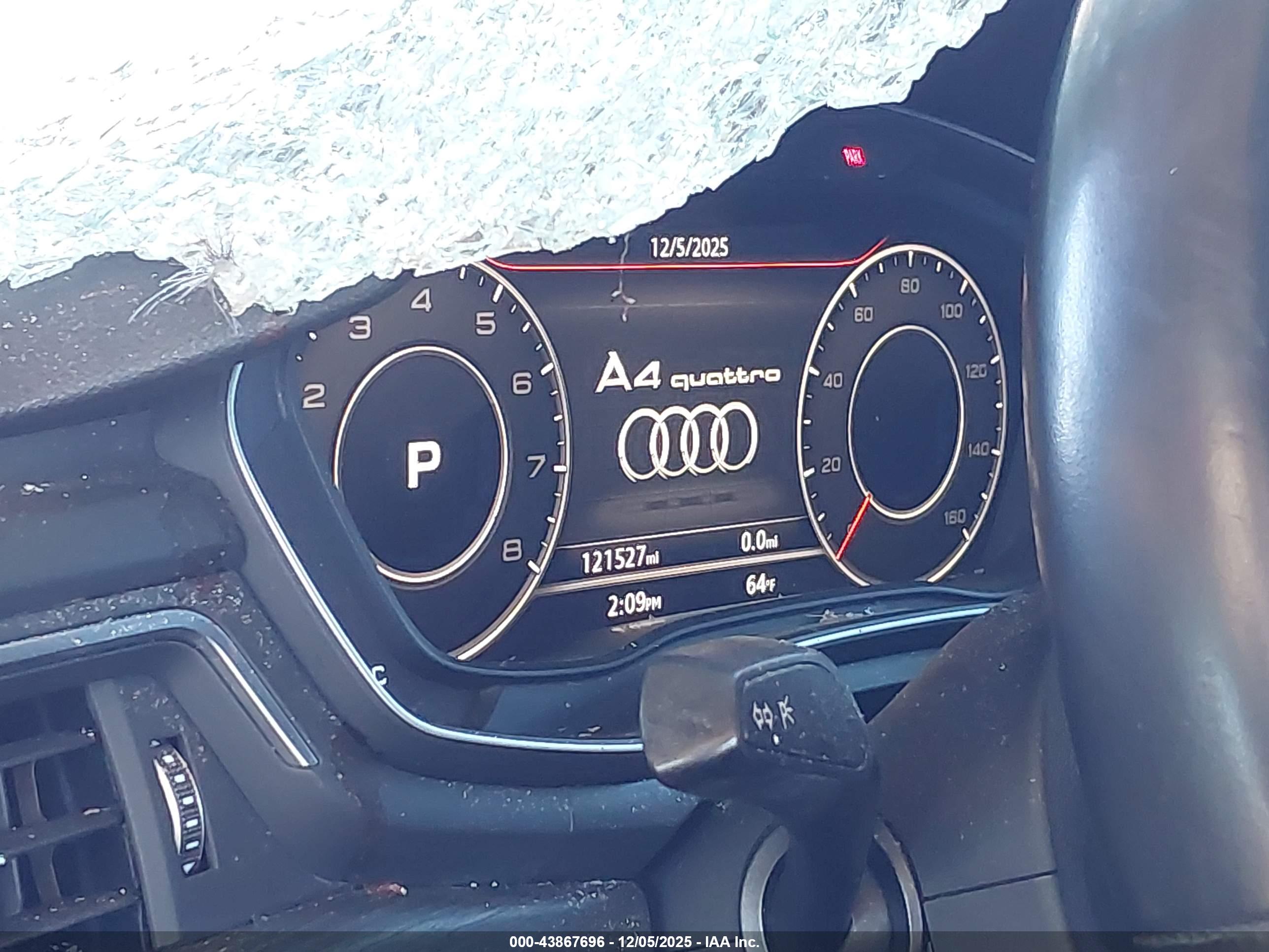 AUDI A4 image 7
