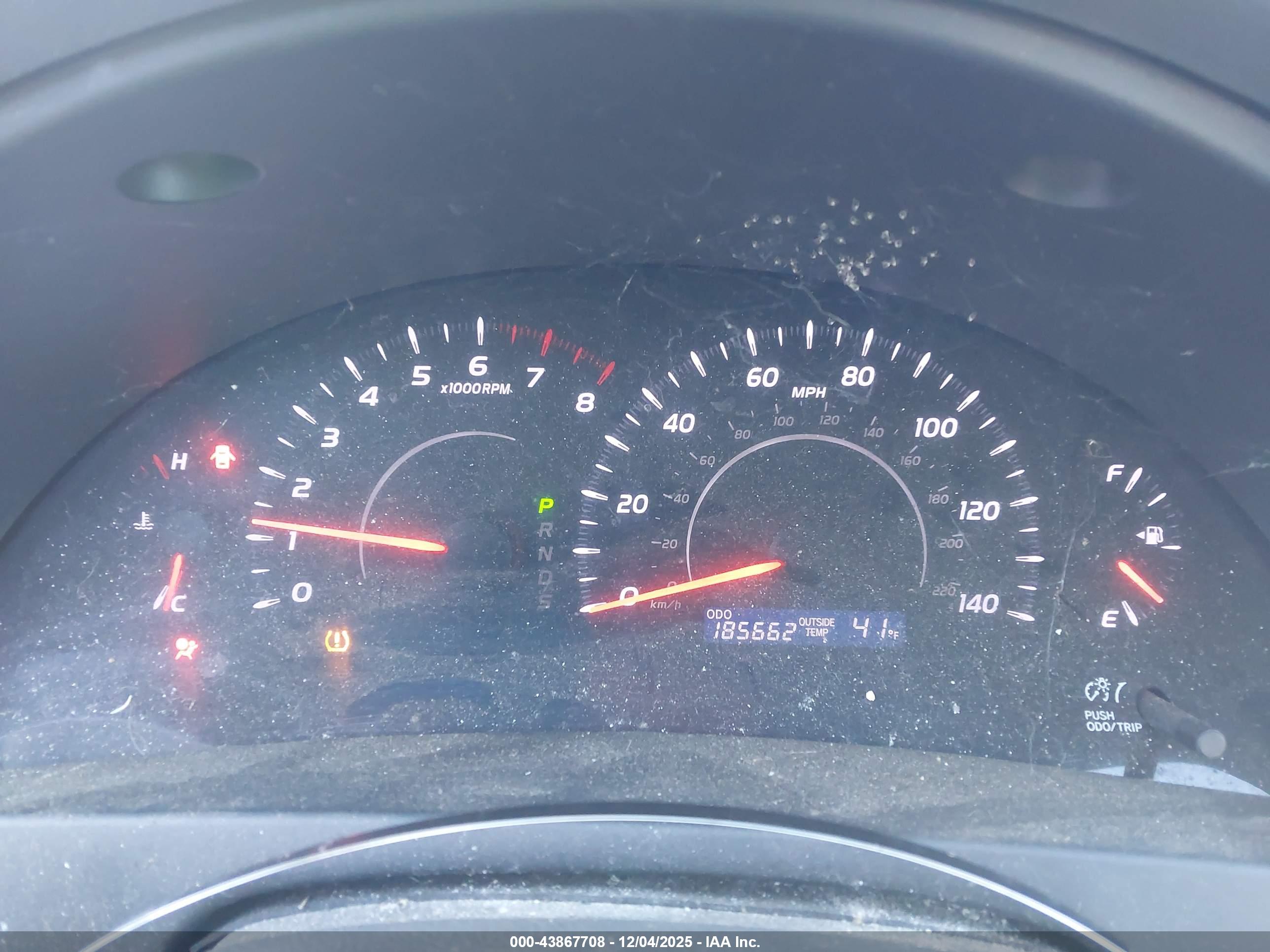 TOYOTA CAMRY image 7