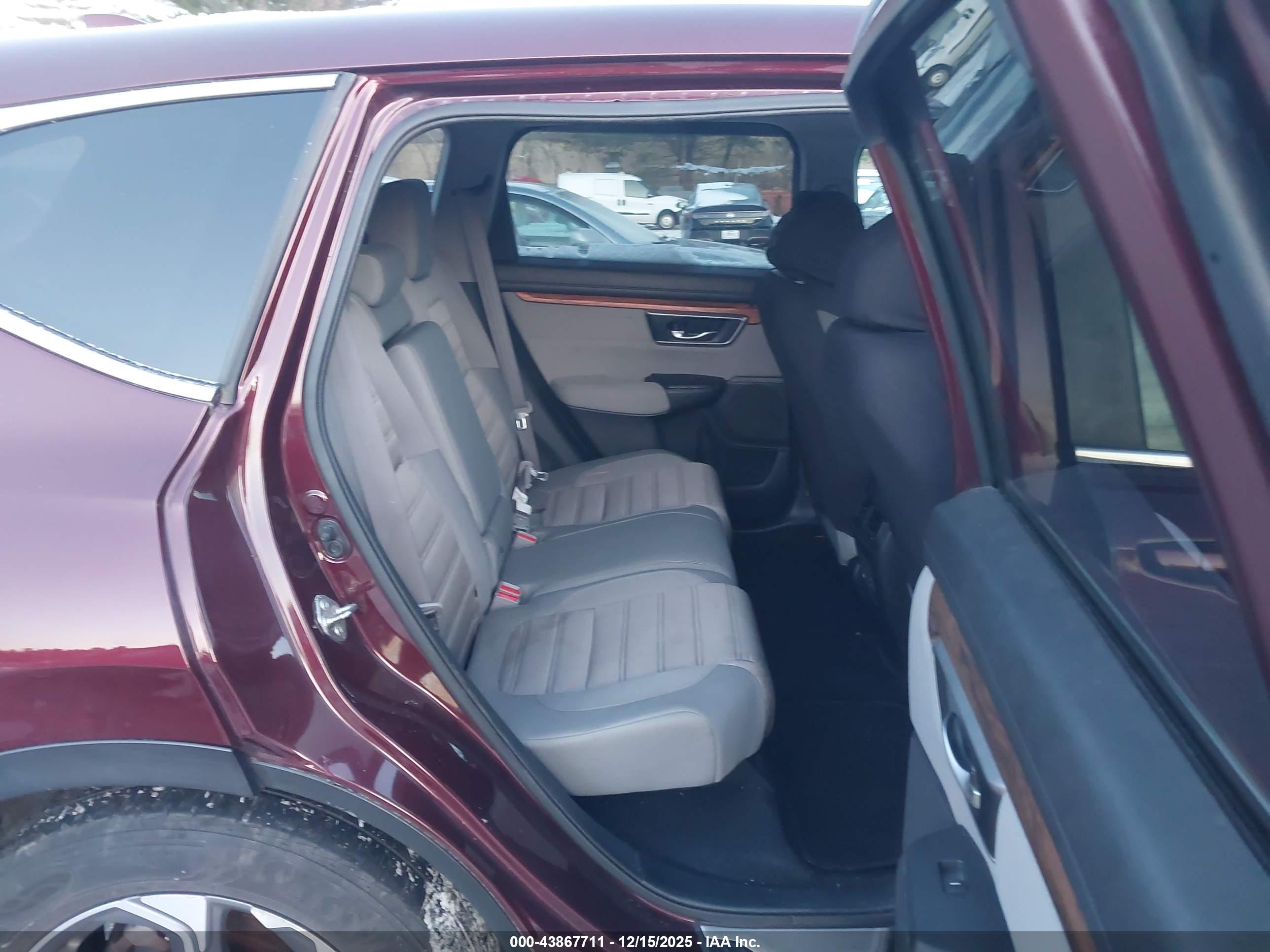 HONDA CR-V image 8