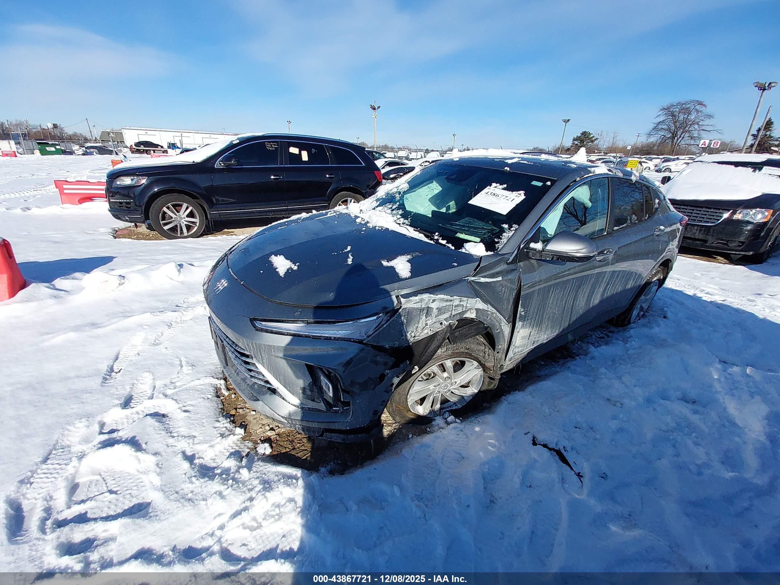 BUICK ENVISTA image 2