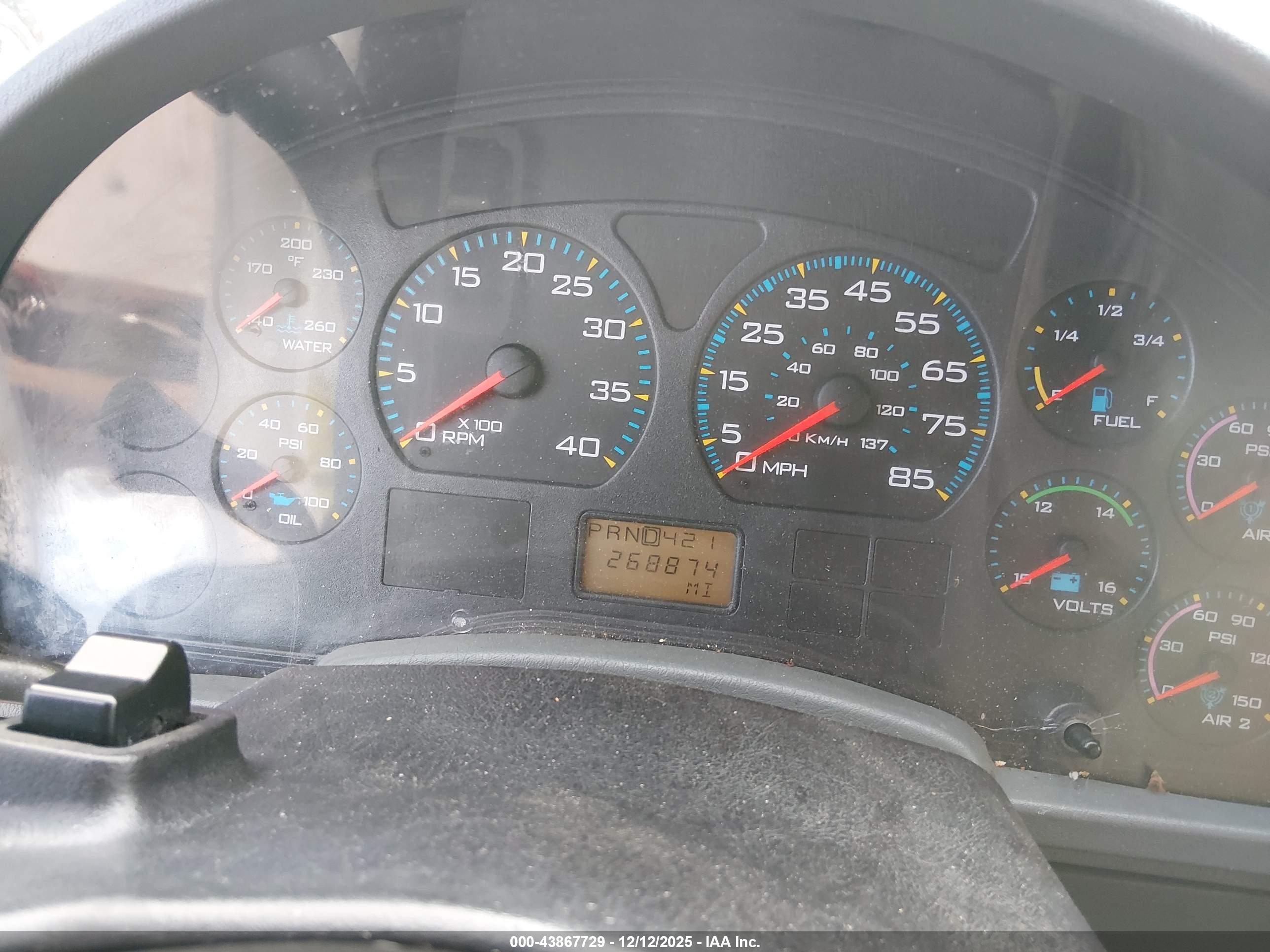 INTERNATIONAL 4000 image 6