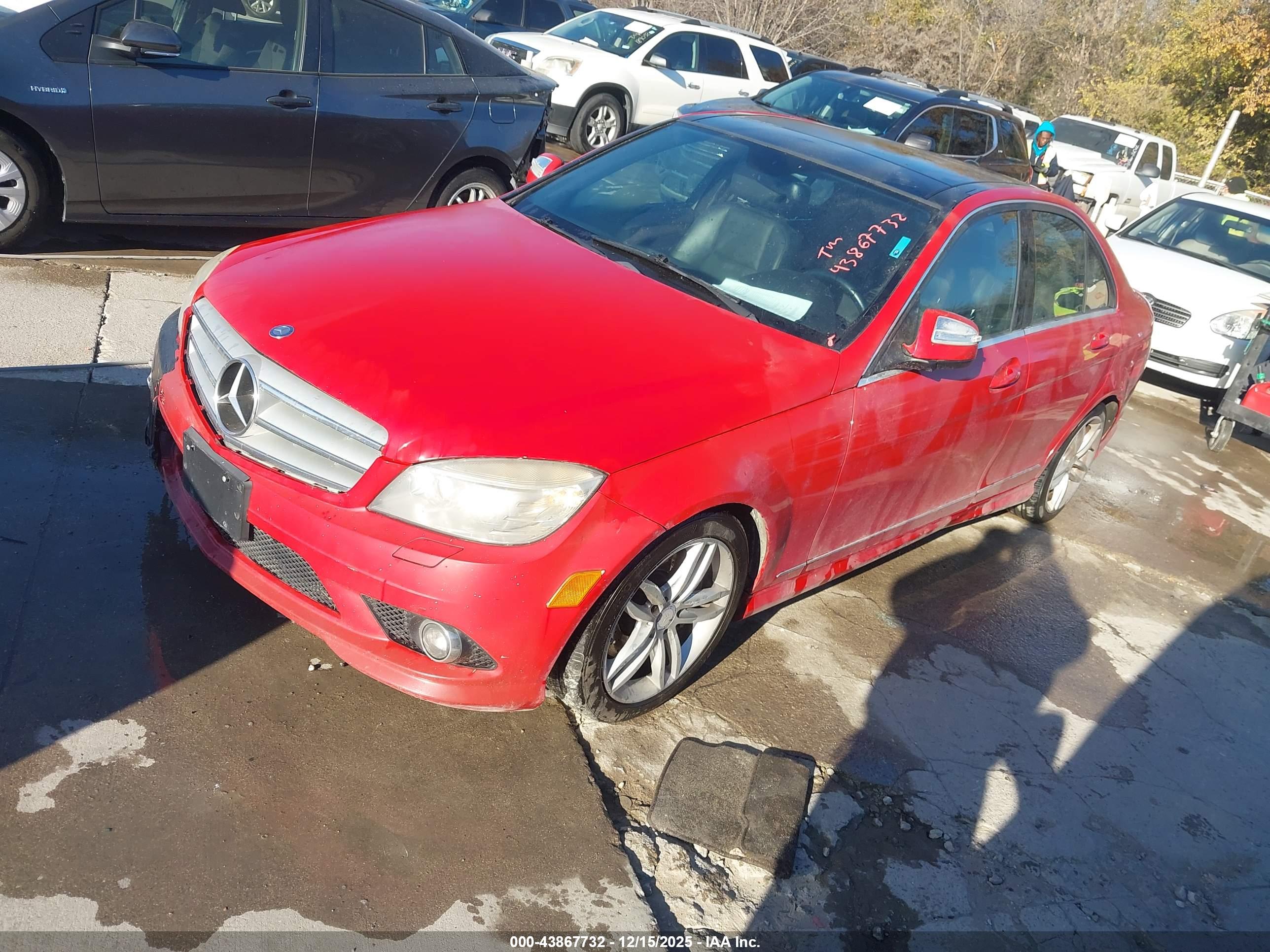 MERCEDES-BENZ C image 2
