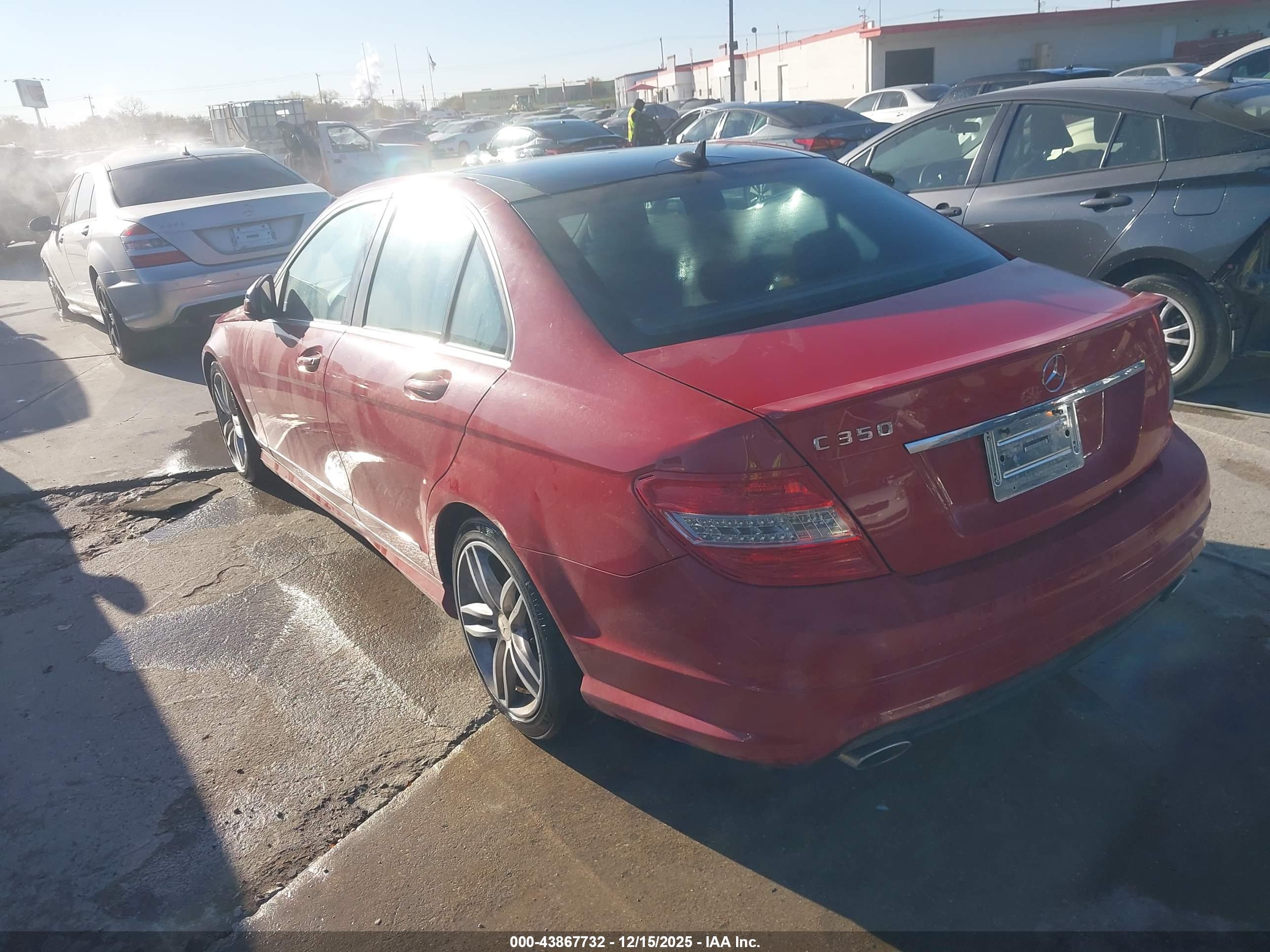 MERCEDES-BENZ C image 3