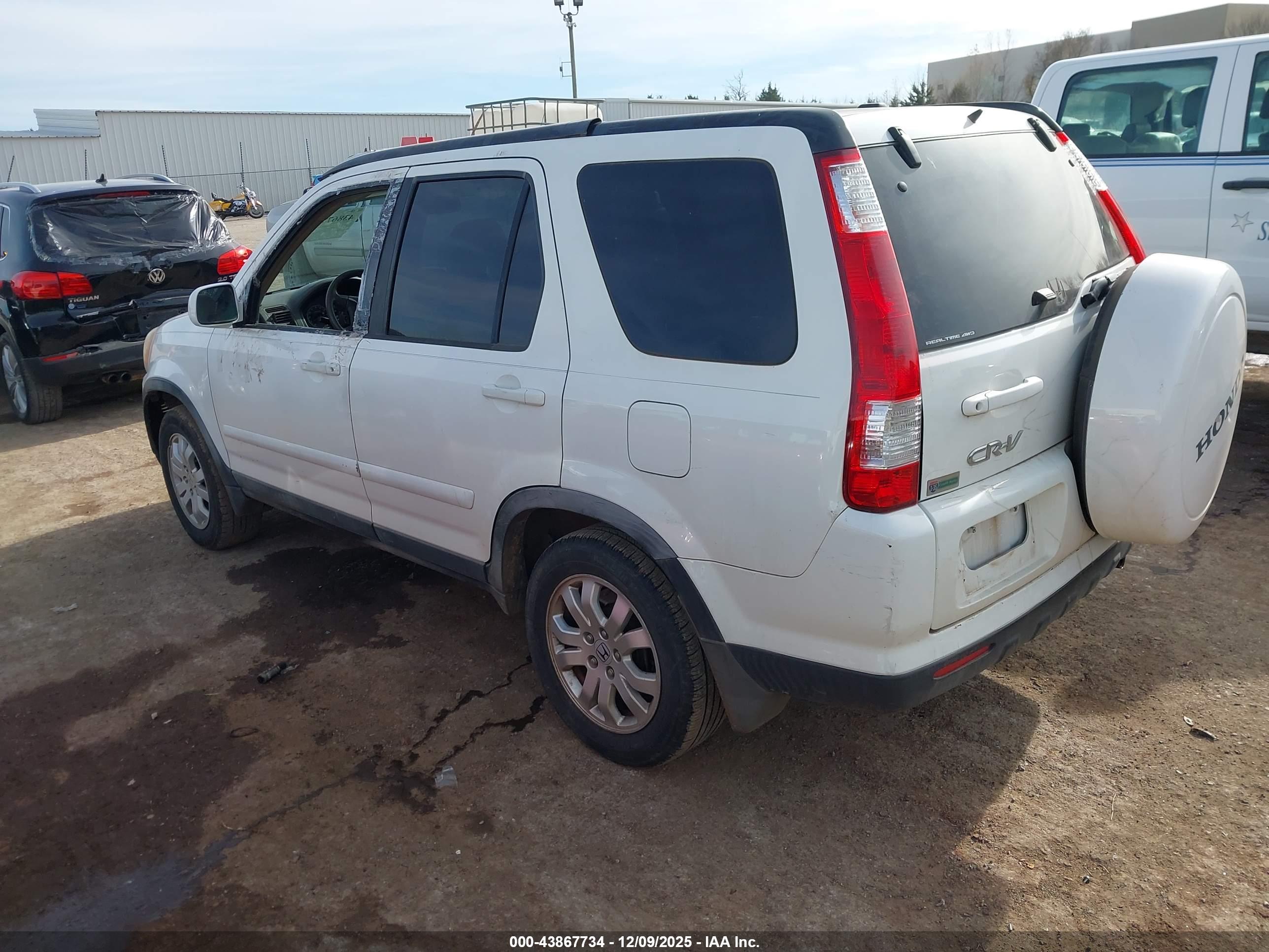 HONDA CR-V image 3
