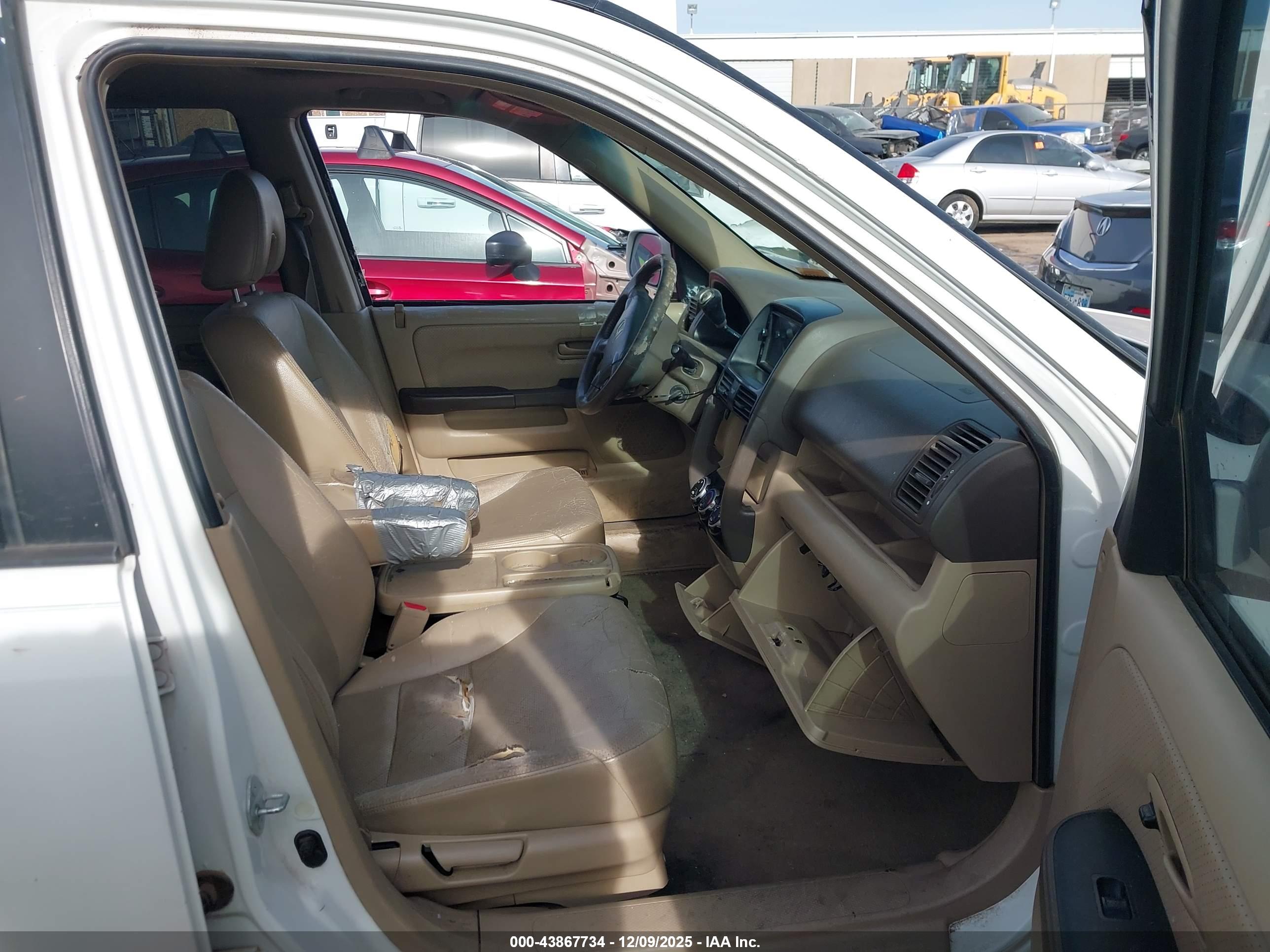 HONDA CR-V image 5