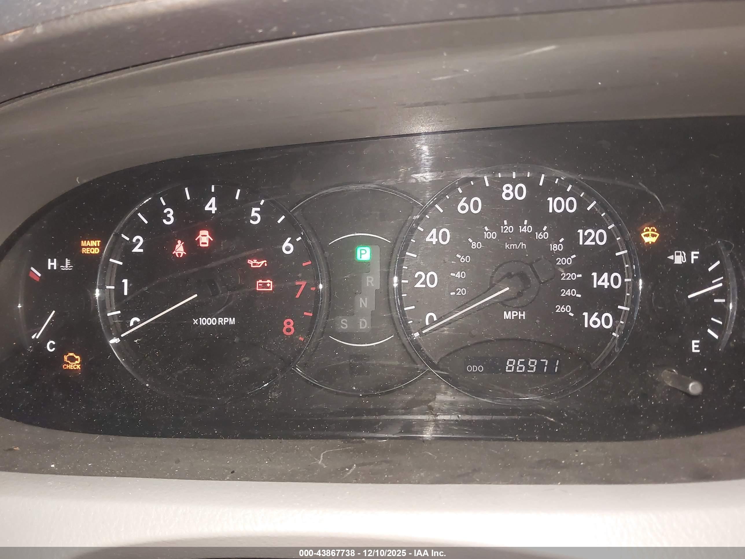 TOYOTA AVALON image 7