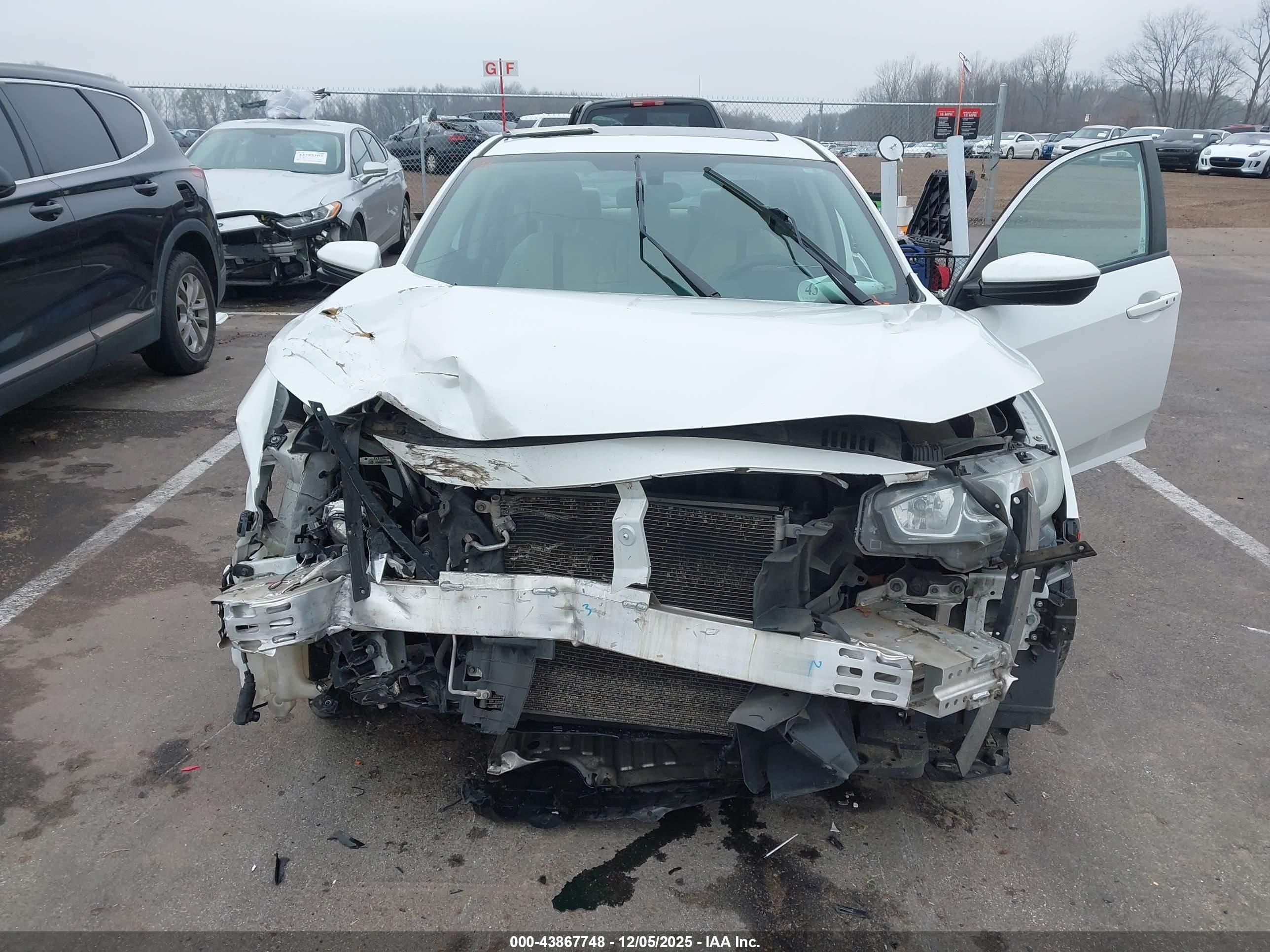 HONDA CIVIC image 6