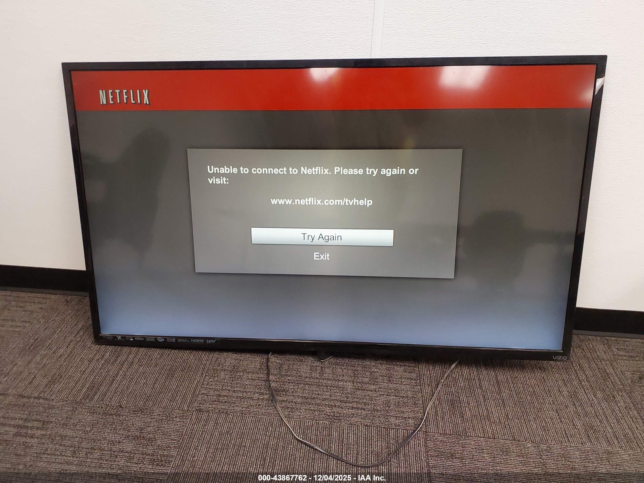 VIZIO 60 image 2