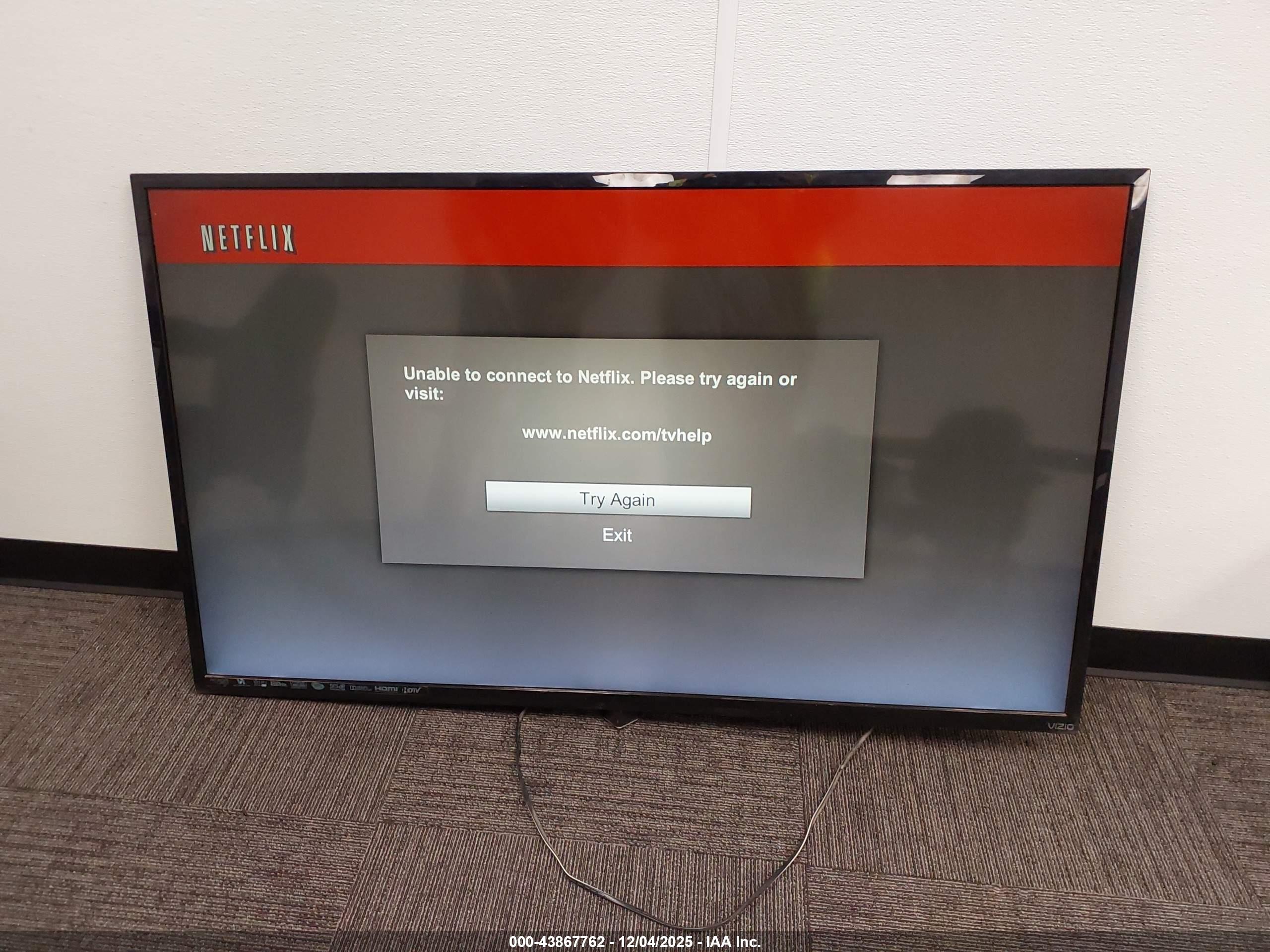 VIZIO 60 image 4