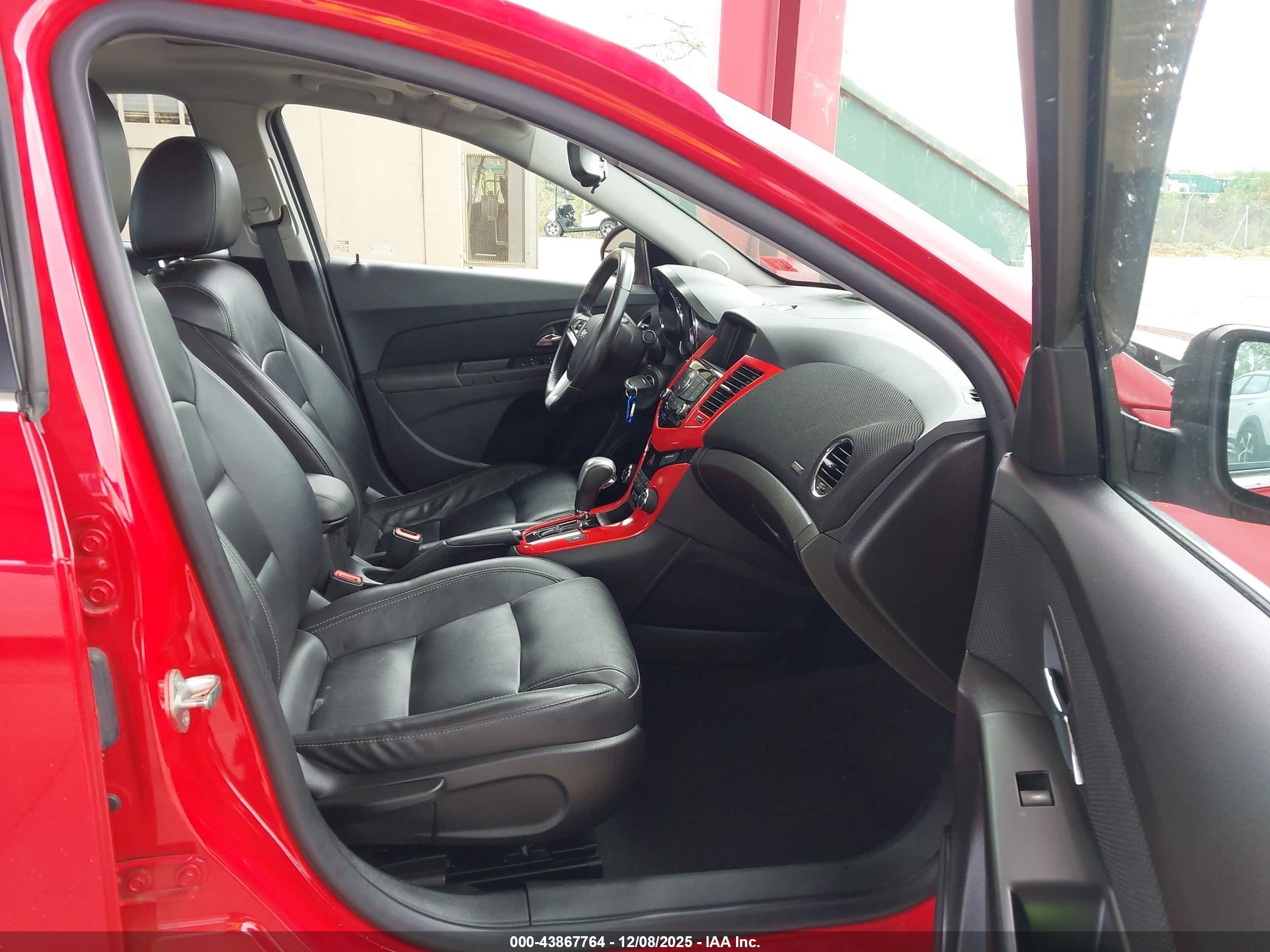 CHEVROLET CRUZE image 5