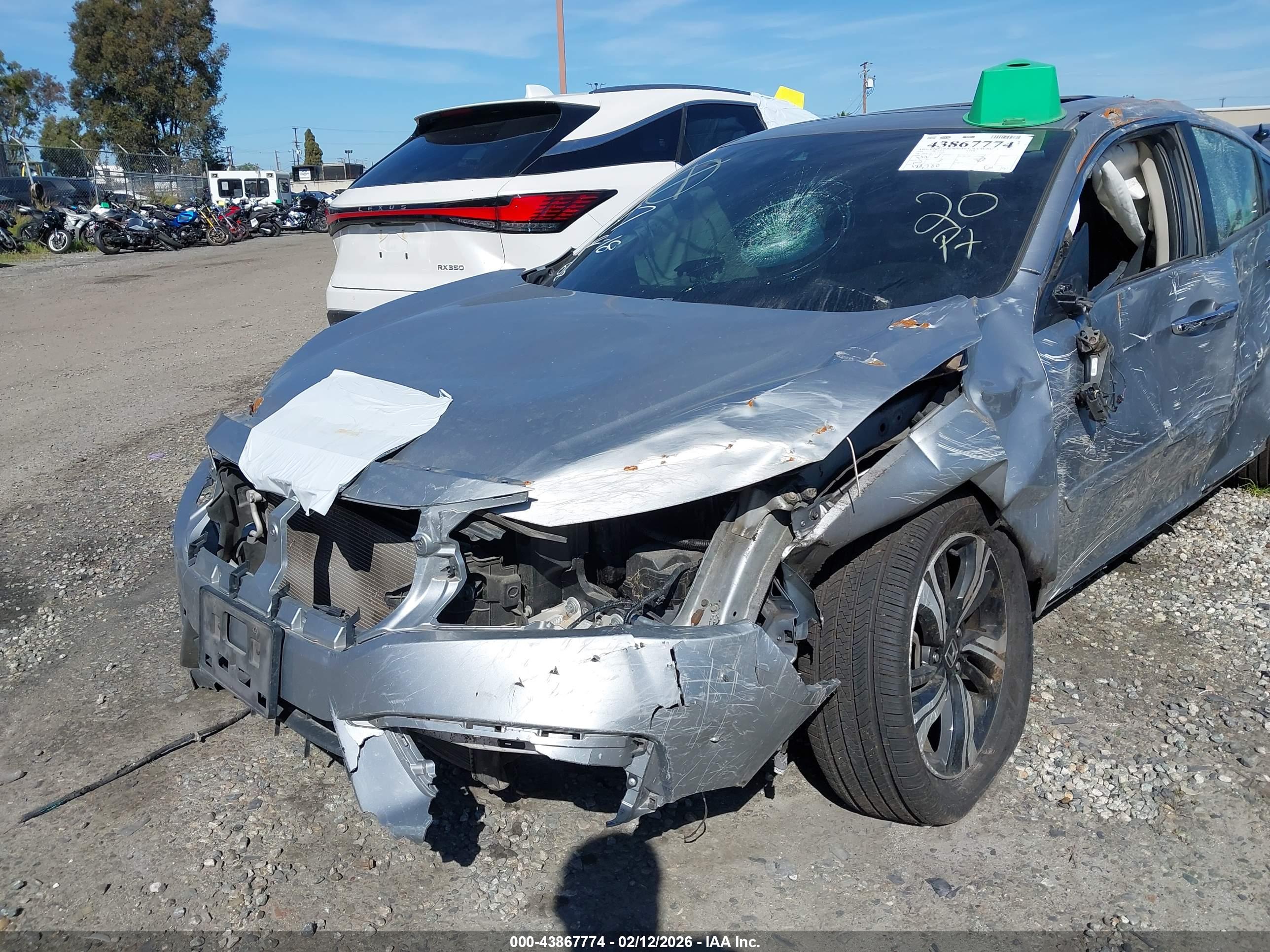 HONDA CIVIC image 2