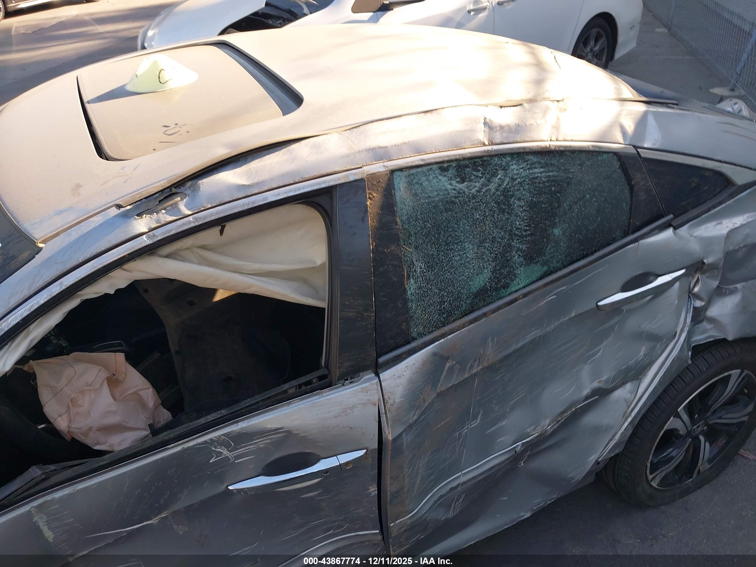 HONDA CIVIC image 6