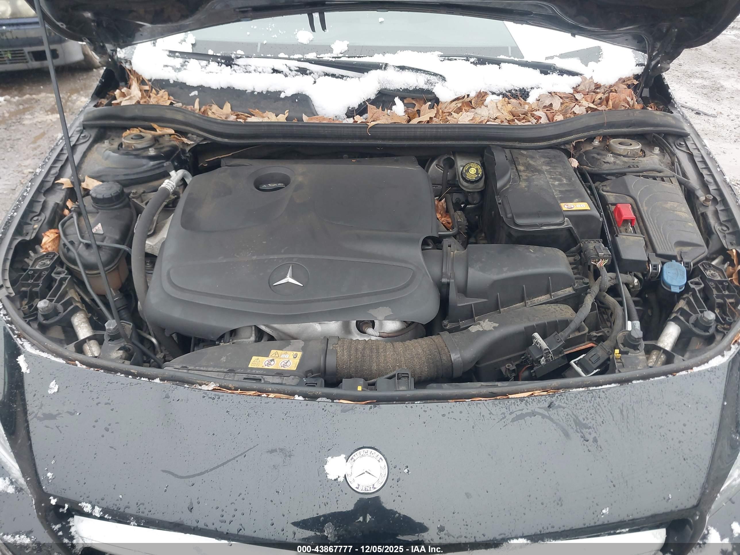 MERCEDES-BENZ CLA image 10