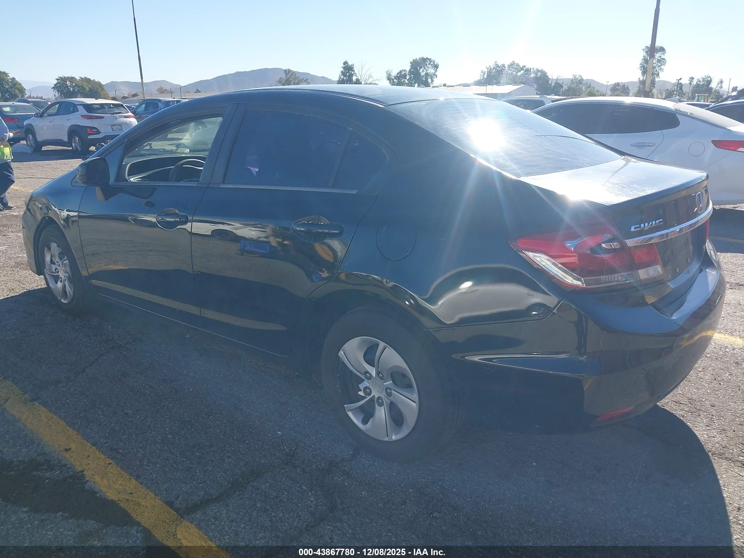 HONDA CIVIC image 3
