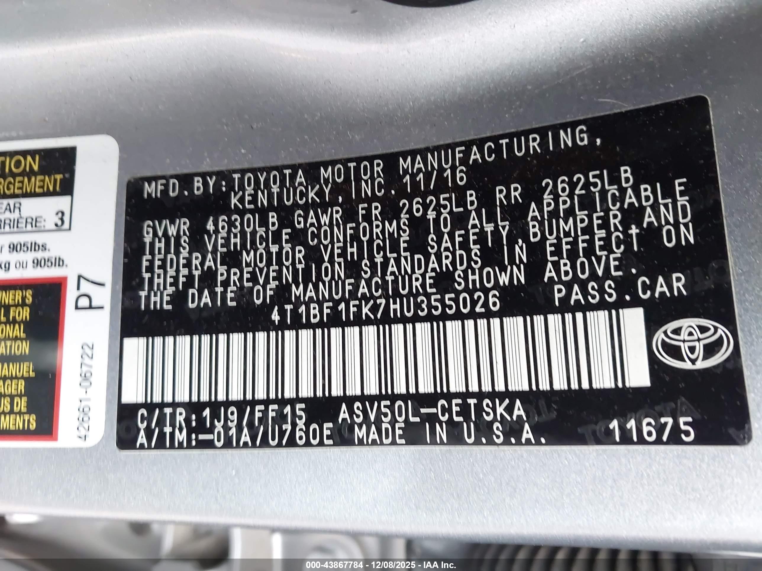 TOYOTA CAMRY image 9