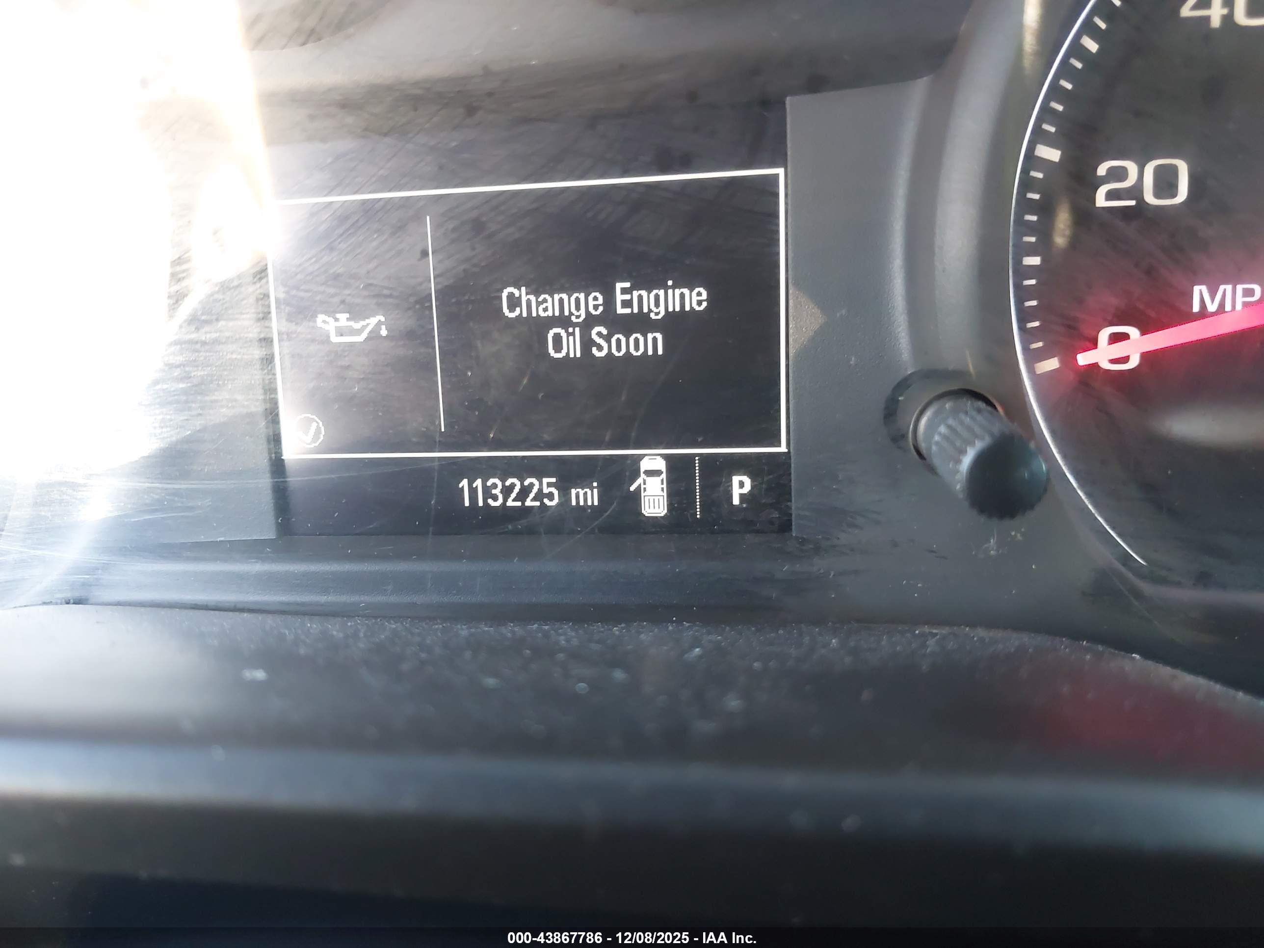 CHEVROLET SILVERADO image 6