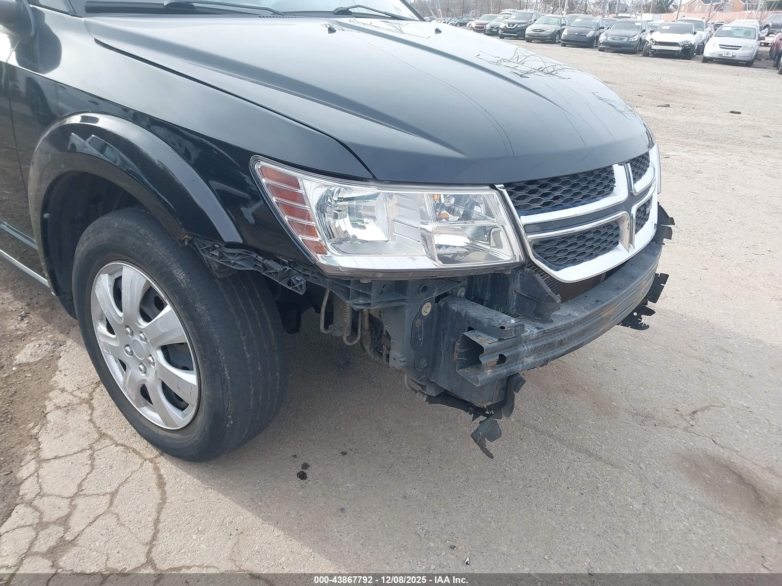 DODGE JOURNEY image 6