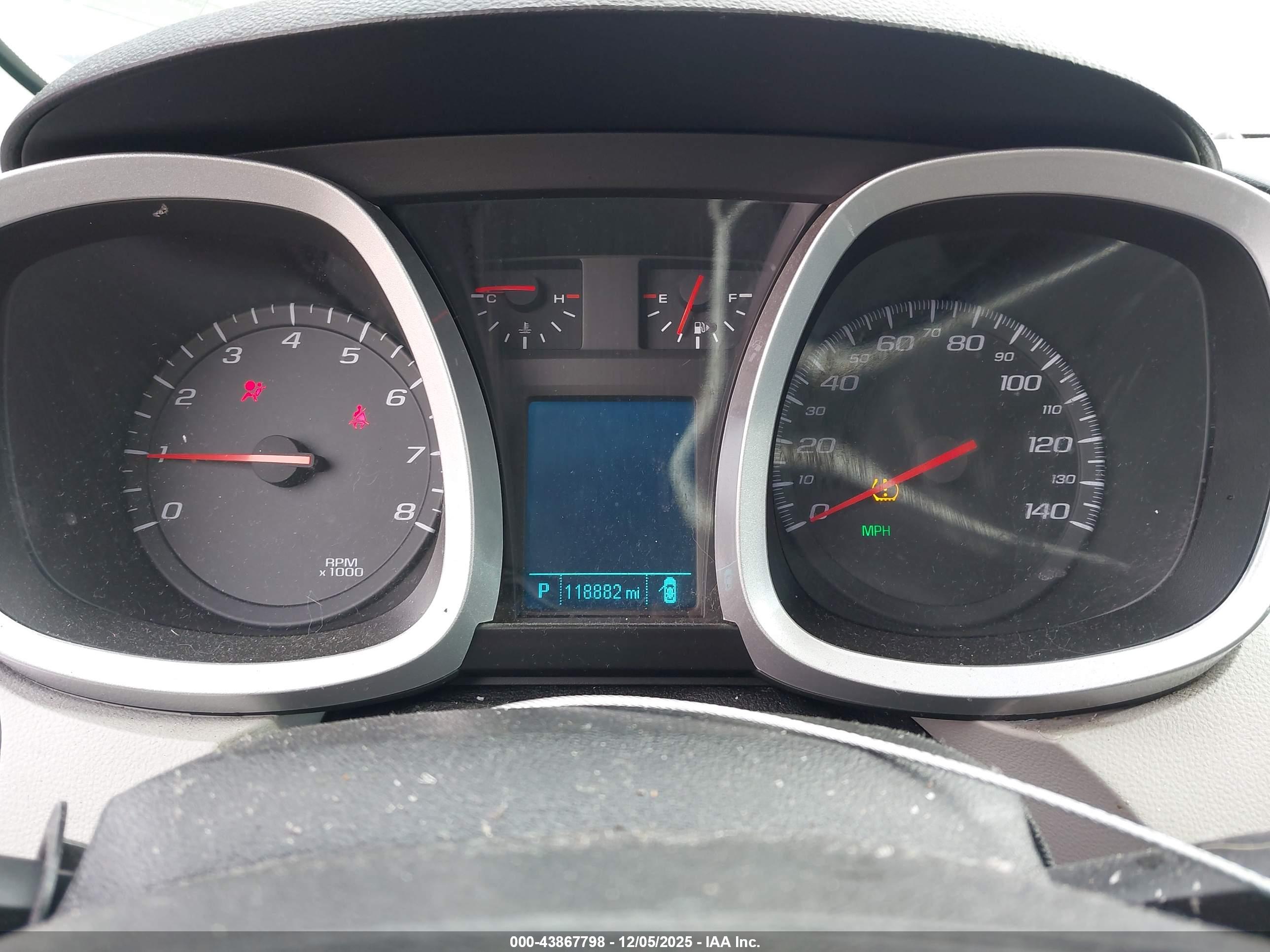 CHEVROLET EQUINOX image 7