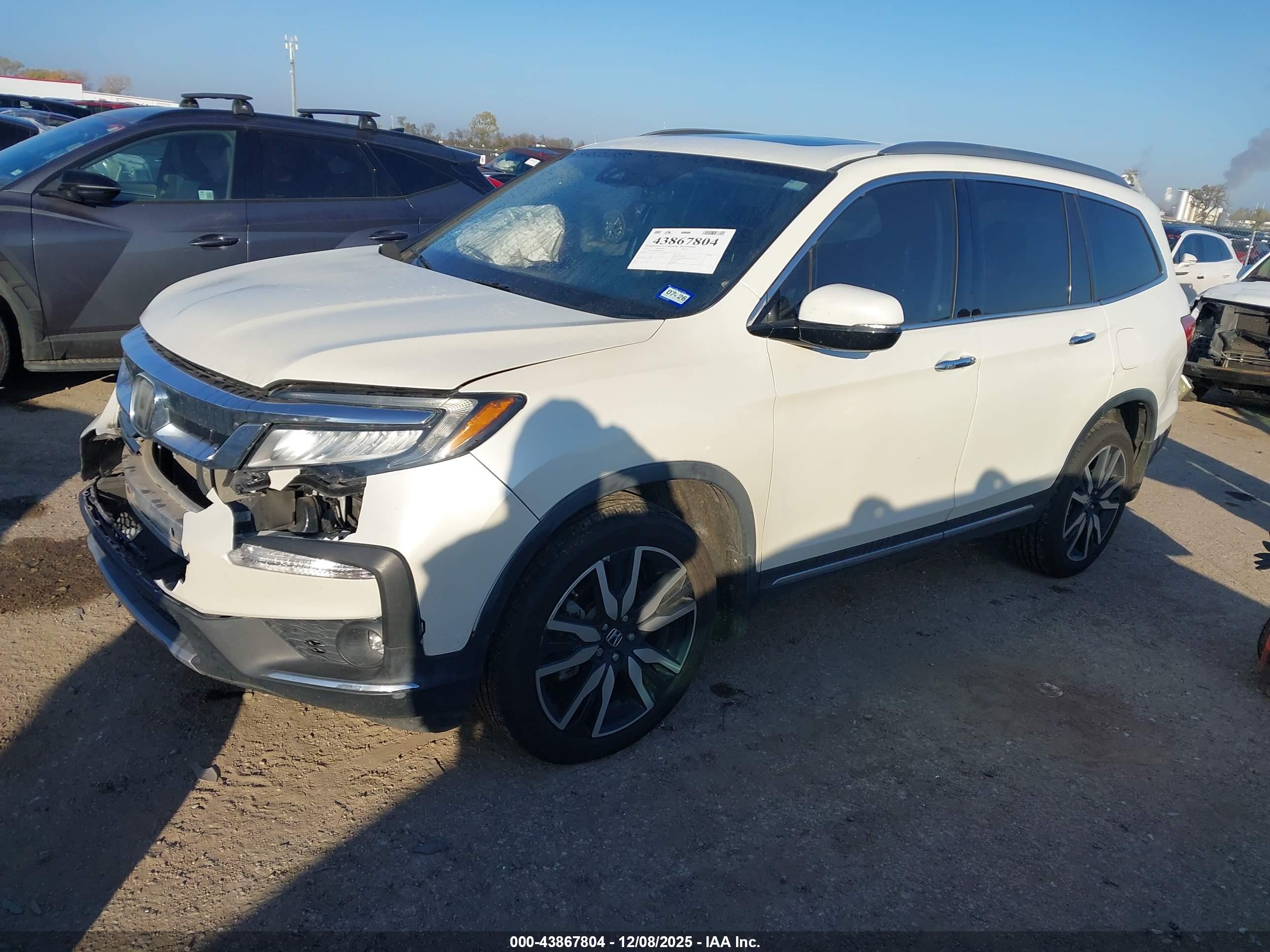 HONDA PILOT image 2